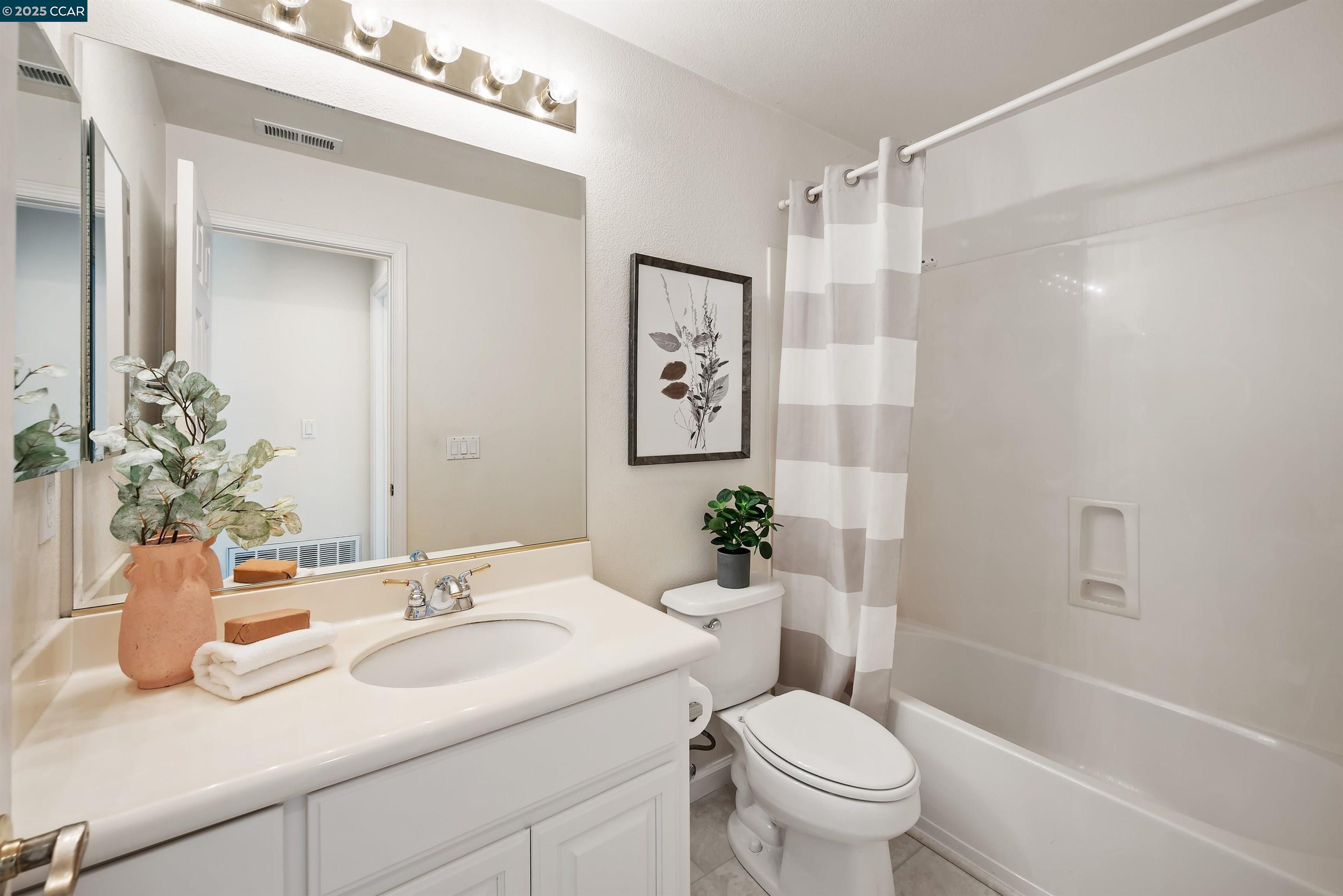Detail Gallery Image 40 of 49 For 252 Jasmine Way, Danville,  CA 94506 - 4 Beds | 3 Baths
