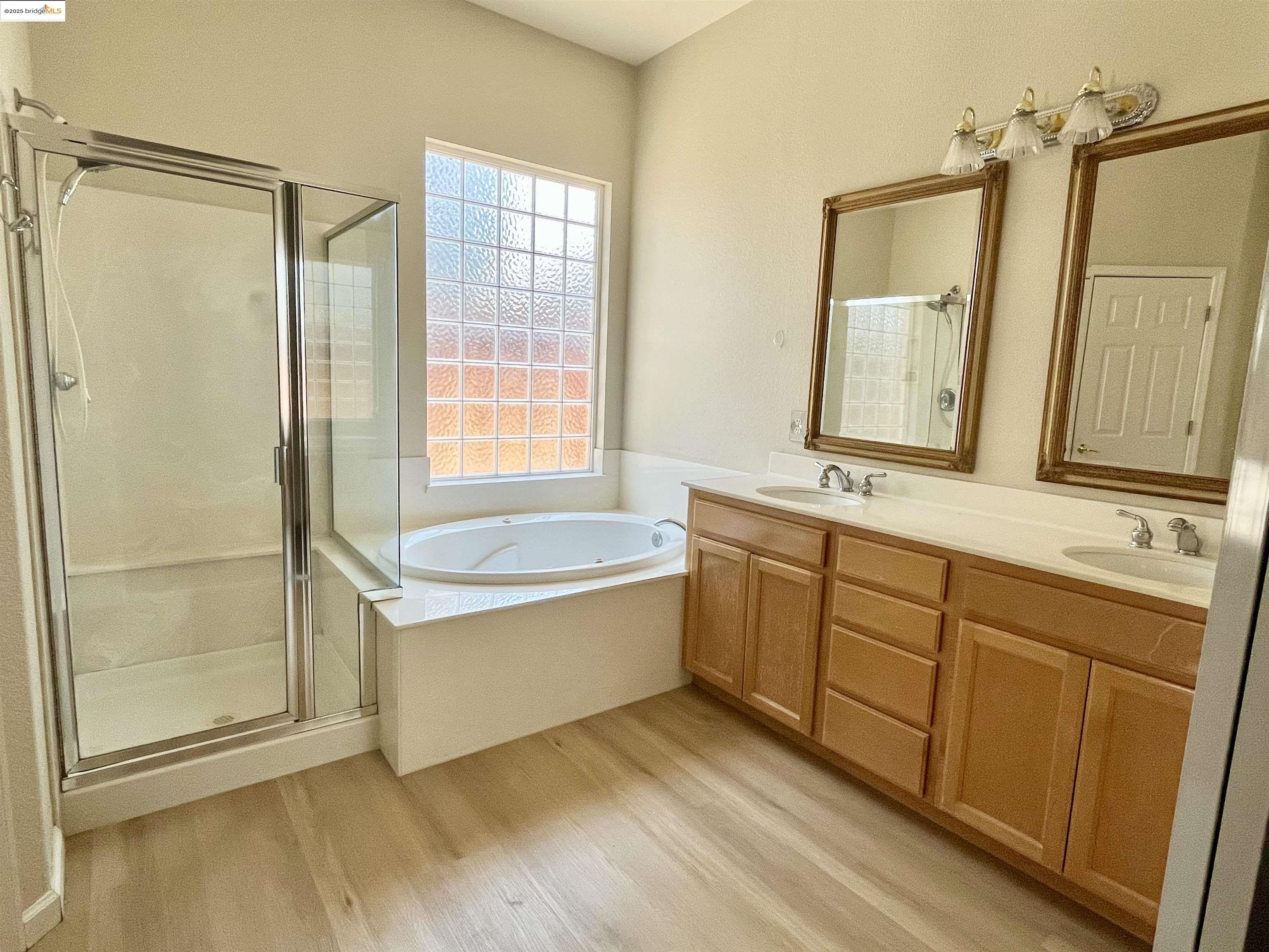 Detail Gallery Image 11 of 16 For 1231 Exeter Way, Brentwood,  CA 94513 - 3 Beds | 2 Baths
