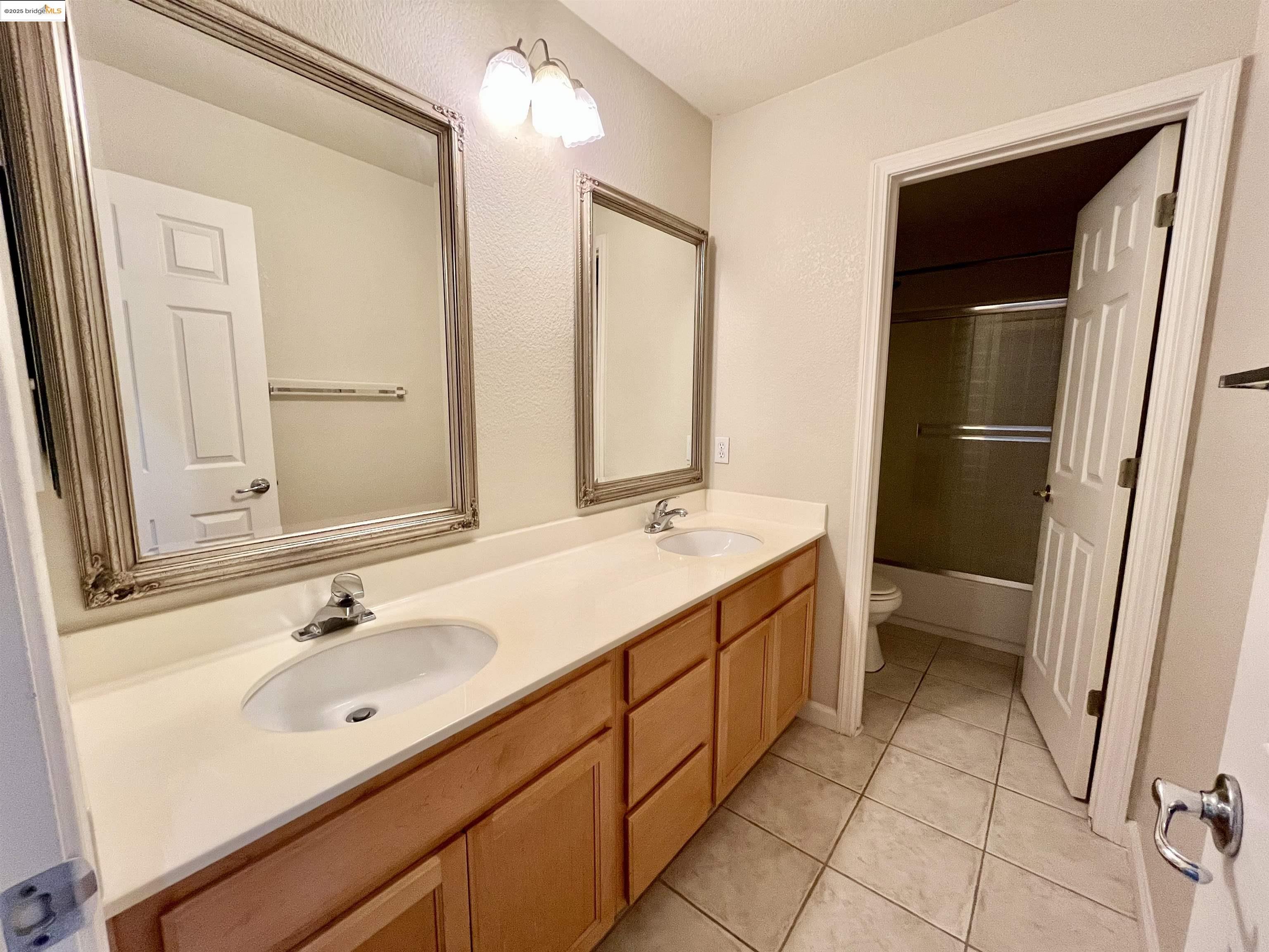 Detail Gallery Image 13 of 16 For 1231 Exeter Way, Brentwood,  CA 94513 - 3 Beds | 2 Baths