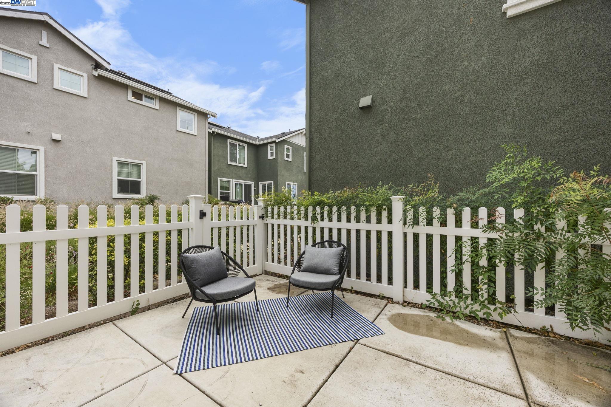 Detail Gallery Image 22 of 28 For 4450 Oakfield Dr, Stockton,  CA 95210 - 3 Beds | 2/1 Baths