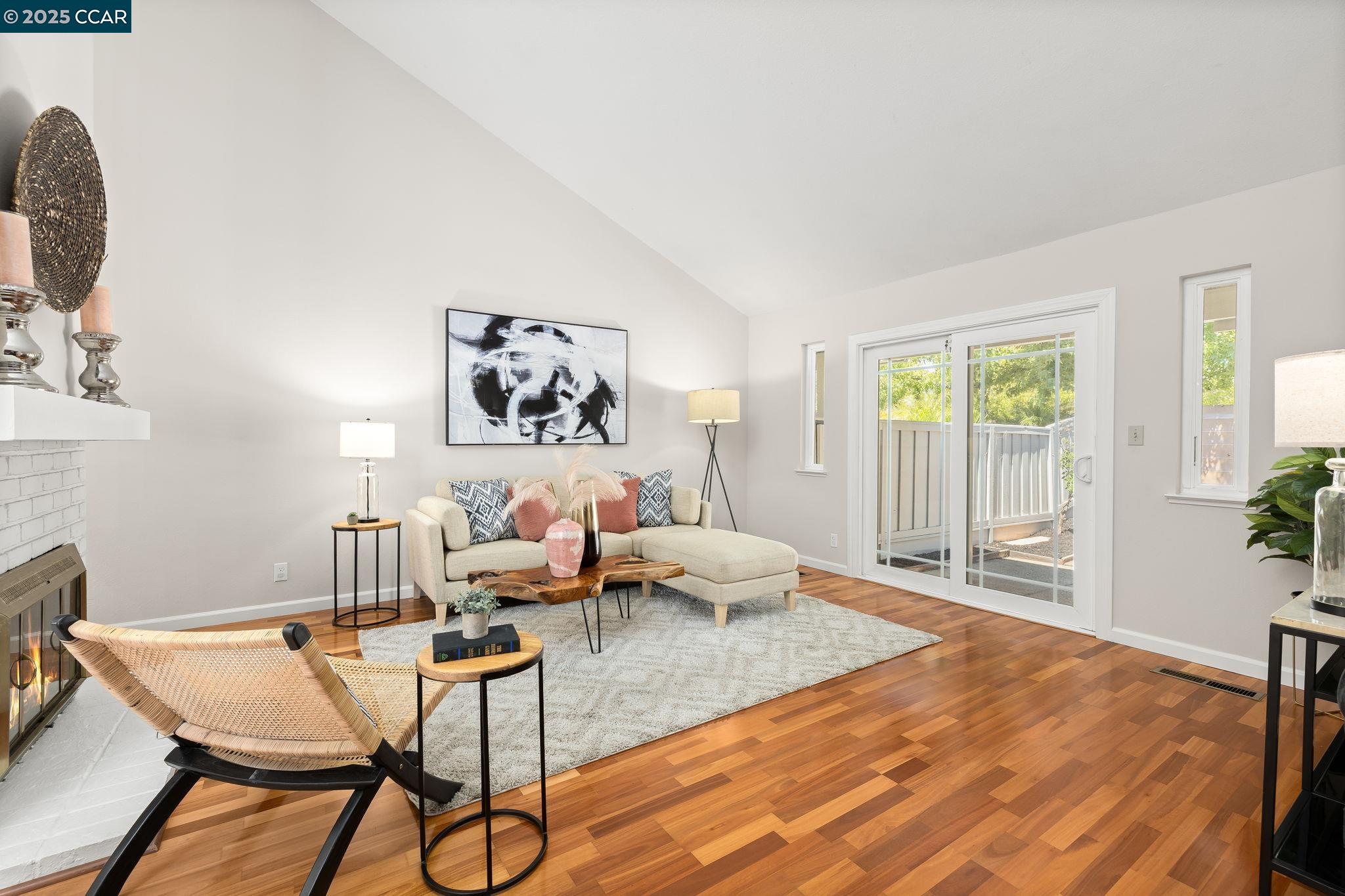 Photo #3: 41106029 Listing 