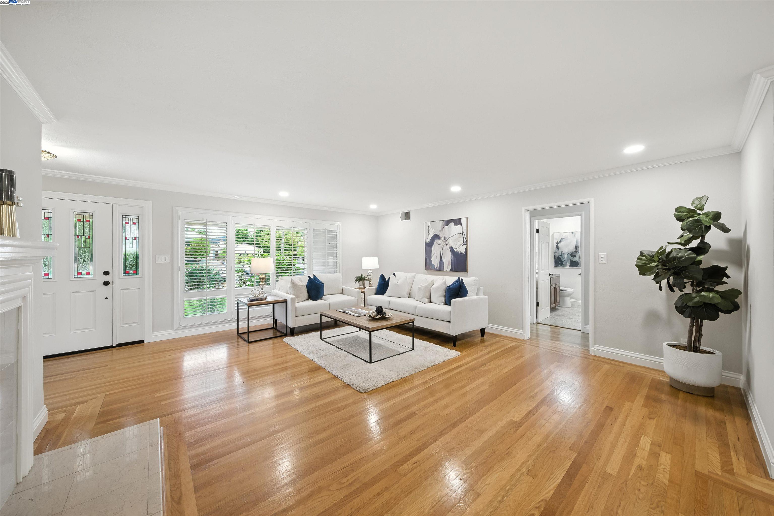 Detail Gallery Image 13 of 59 For 3635 Lorena Ave, Castro Valley,  CA 94546 - 3 Beds | 2 Baths