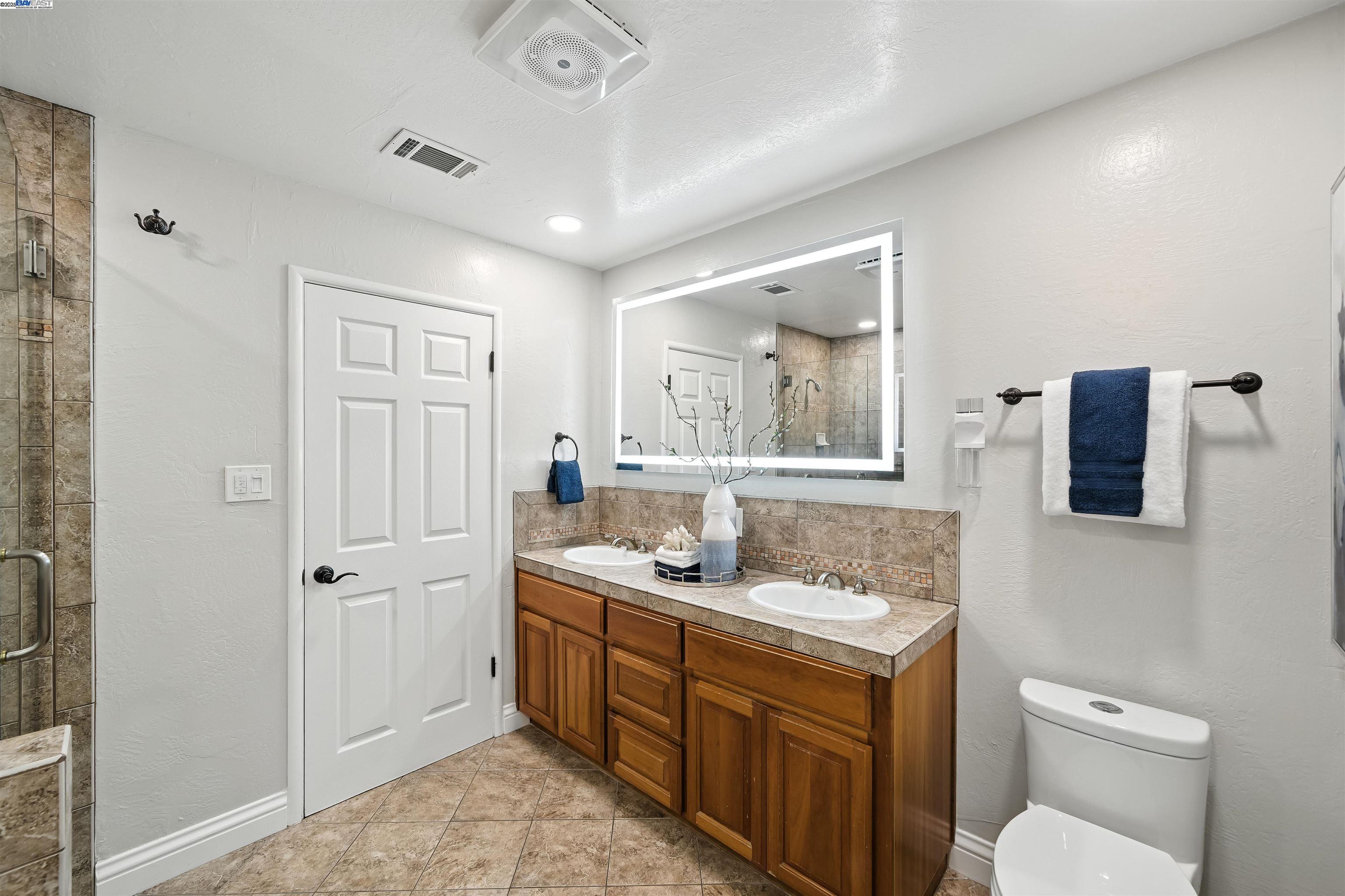 Detail Gallery Image 31 of 59 For 3635 Lorena Ave, Castro Valley,  CA 94546 - 3 Beds | 2 Baths