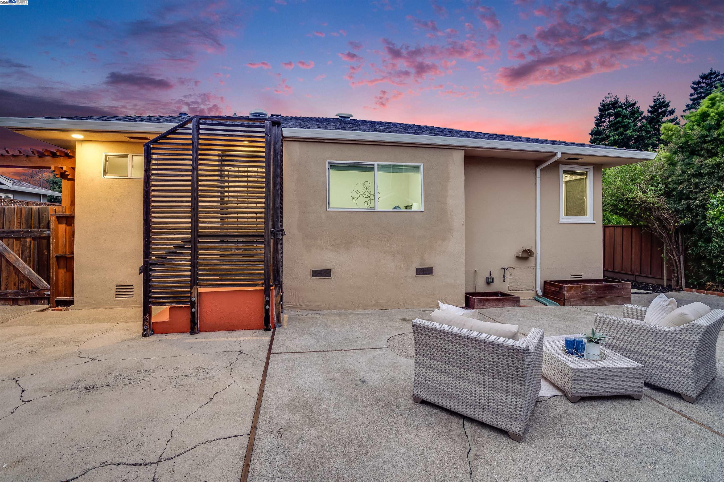 Detail Gallery Image 41 of 59 For 3635 Lorena Ave, Castro Valley,  CA 94546 - 3 Beds | 2 Baths