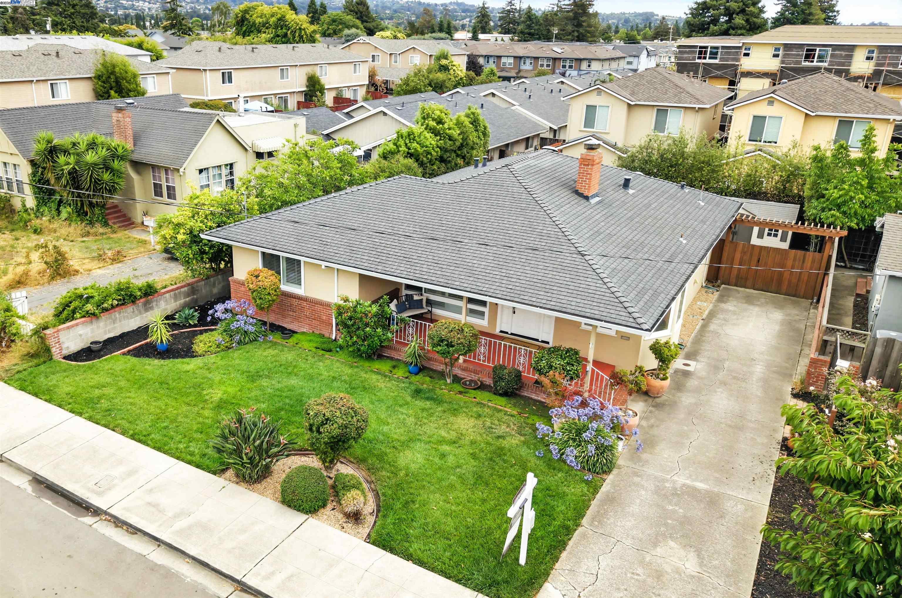 Detail Gallery Image 49 of 59 For 3635 Lorena Ave, Castro Valley,  CA 94546 - 3 Beds | 2 Baths