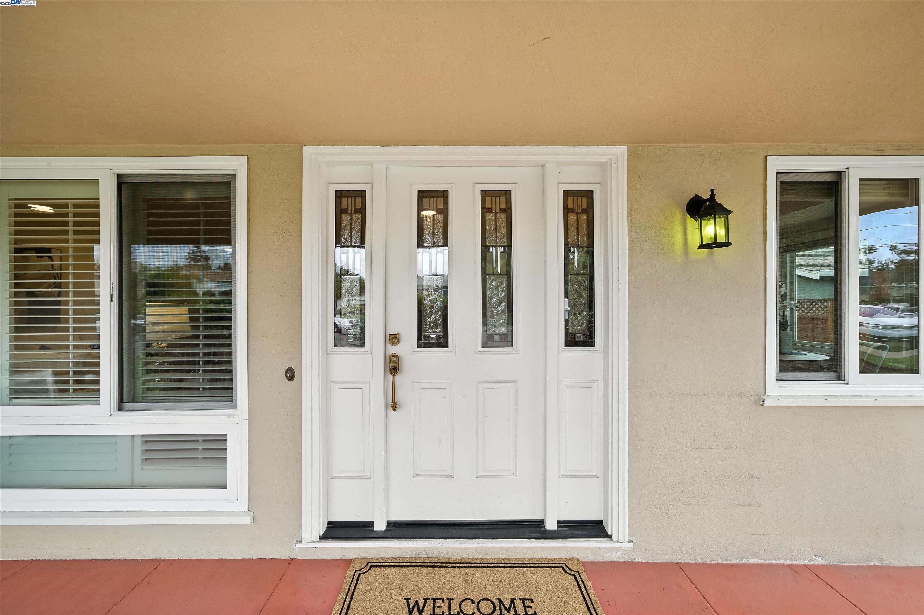 Detail Gallery Image 9 of 59 For 3635 Lorena Ave, Castro Valley,  CA 94546 - 3 Beds | 2 Baths