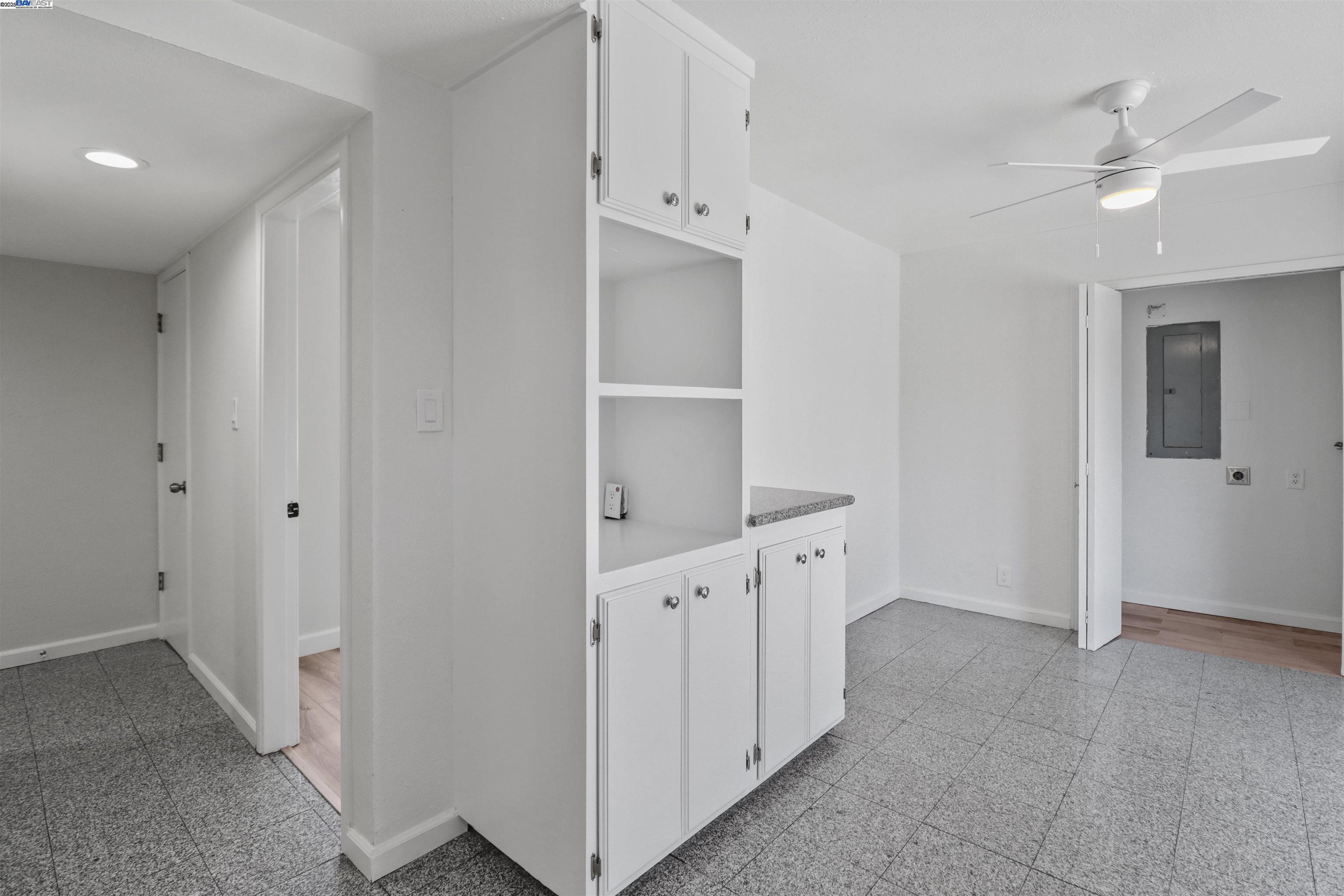 Detail Gallery Image 18 of 32 For 1391 Brookview Dr., Concord,  CA 94520 - 3 Beds | 2/1 Baths