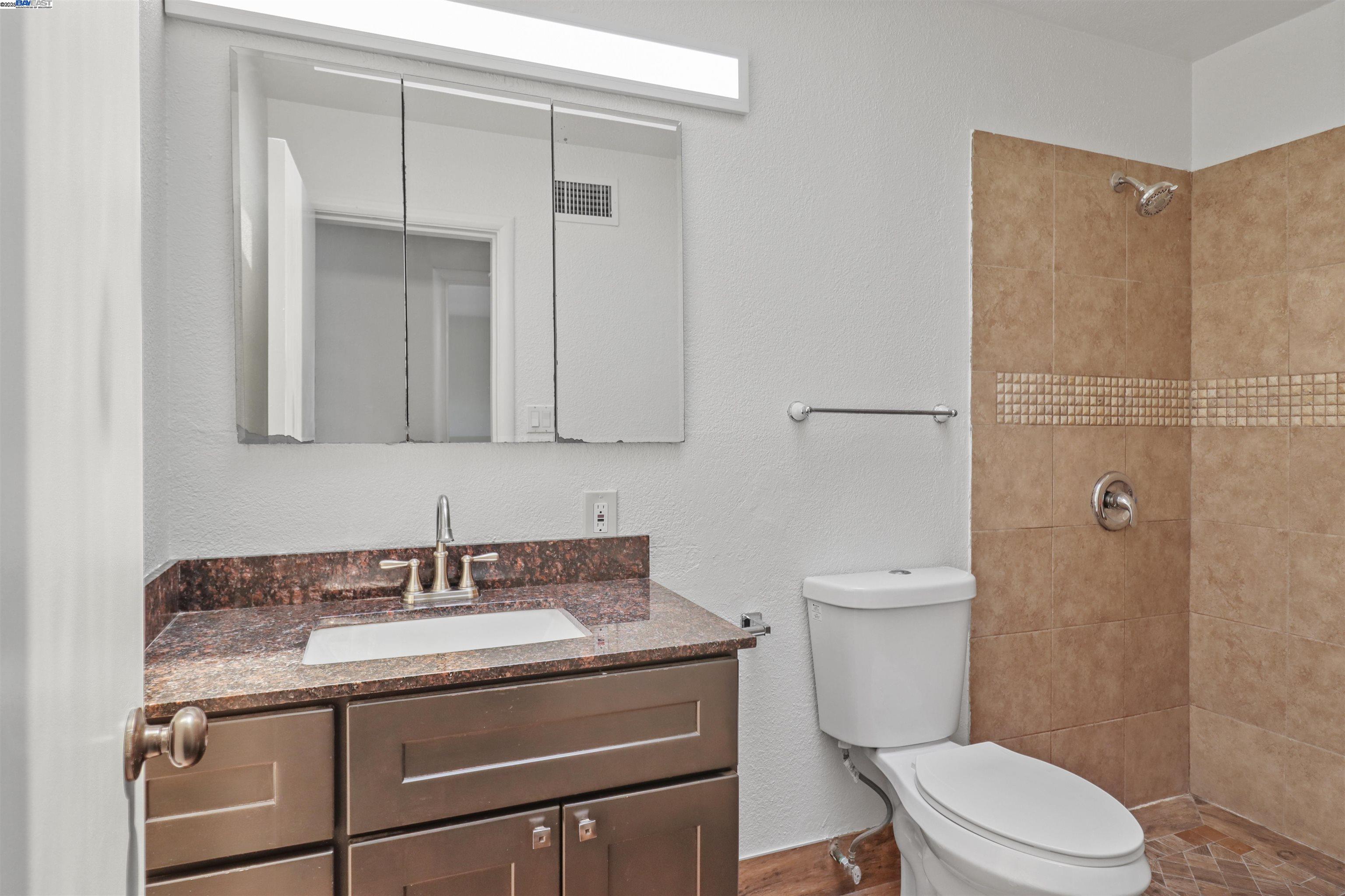 Detail Gallery Image 27 of 32 For 1391 Brookview Dr., Concord,  CA 94520 - 3 Beds | 2/1 Baths