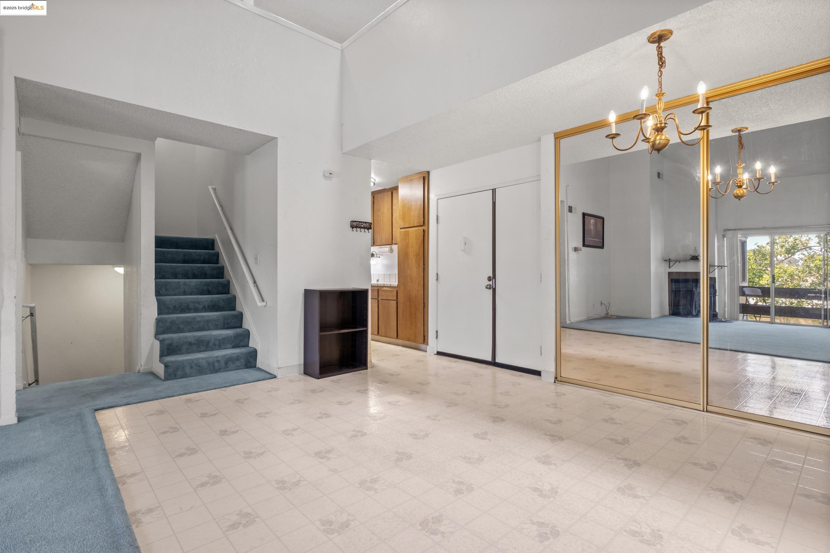 2121 Vale Rd 322