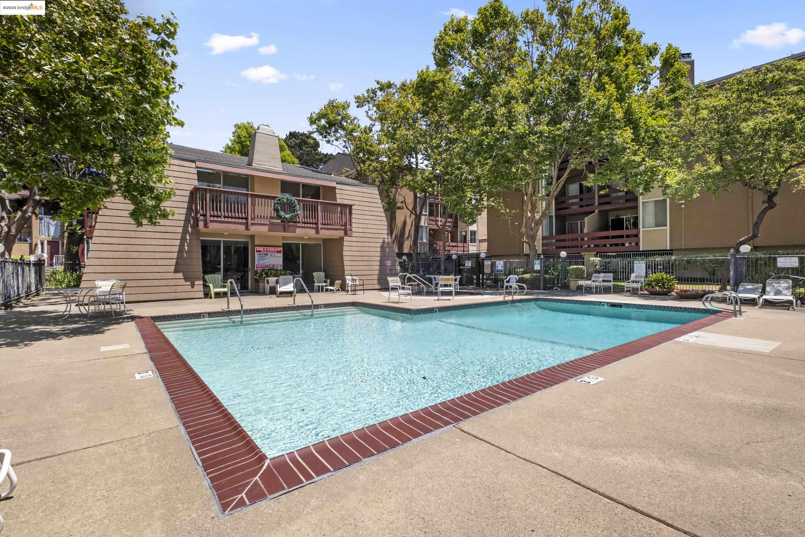 2121 Vale Rd 322