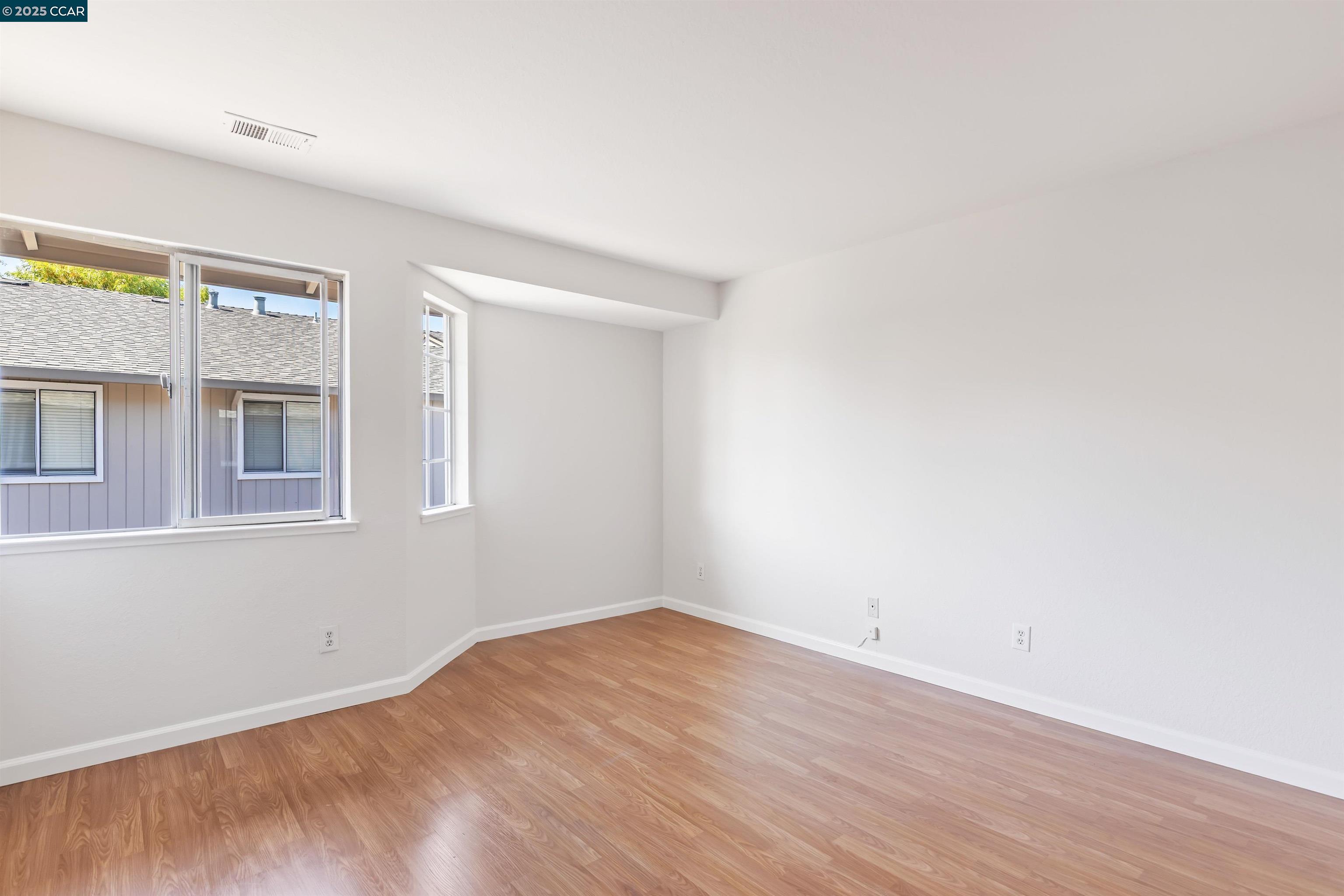 Detail Gallery Image 14 of 21 For 3450 Wine Cask Way, San Jose,  CA 95124 - 2 Beds | 2 Baths