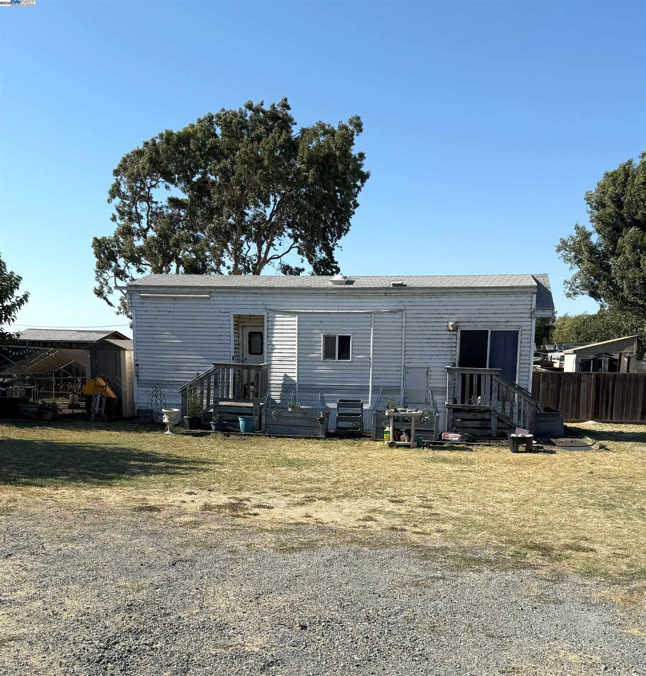 Detail Gallery Image 3 of 33 For 6943 Piper Rd, Bethel Island,  CA 94511 - 4 Beds | 2 Baths