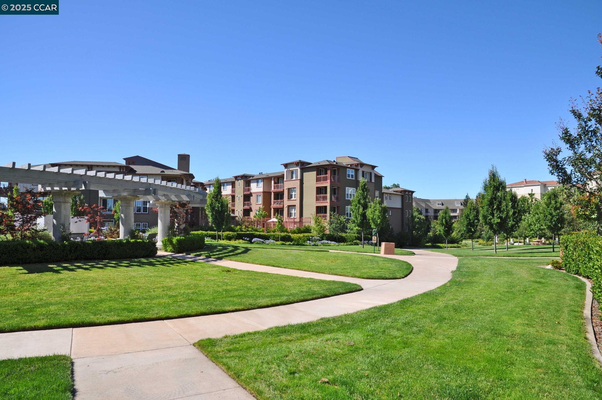 Photo #31: 41106036 Listing: Photo #31