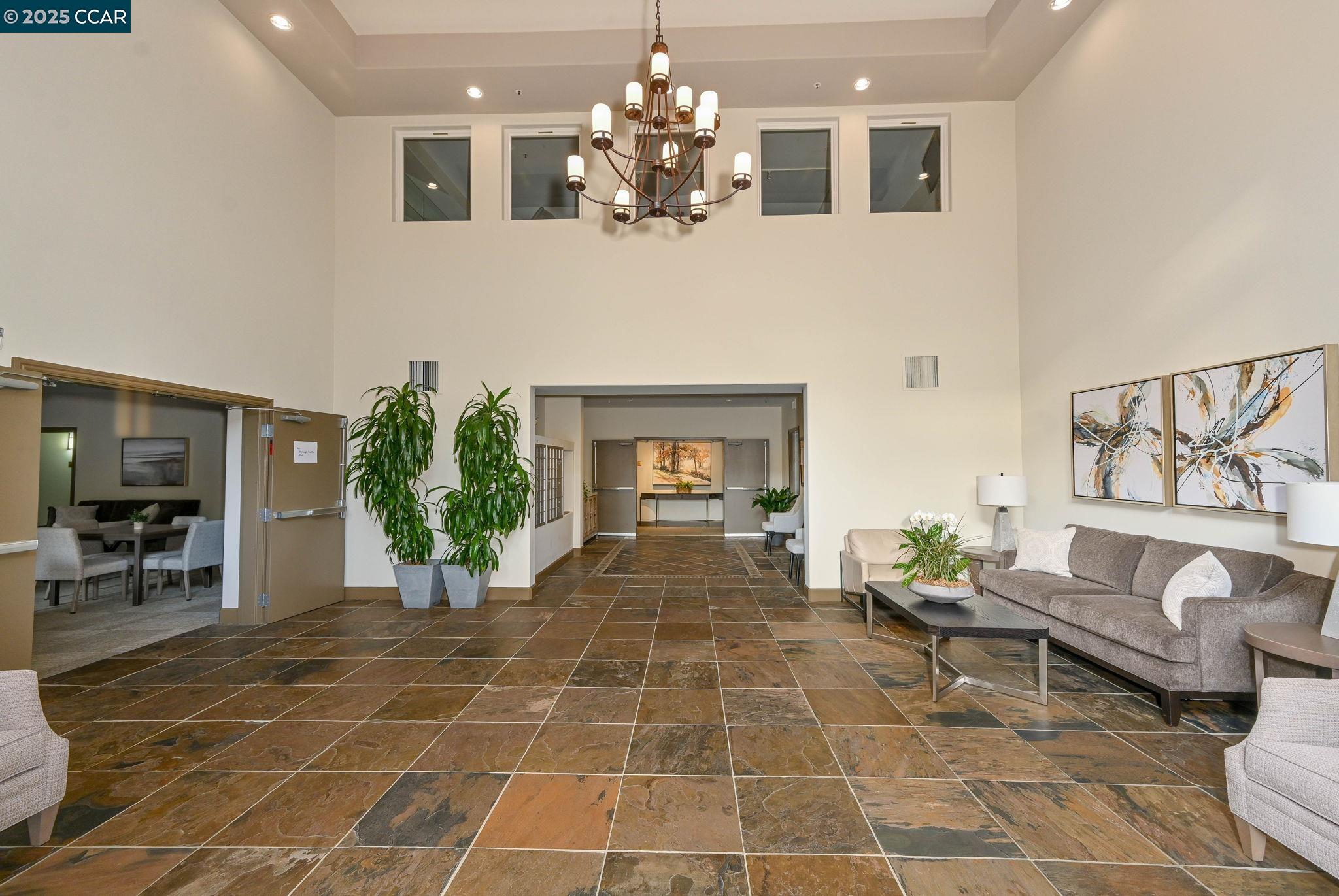 Photo #5: 41106036 Listing 