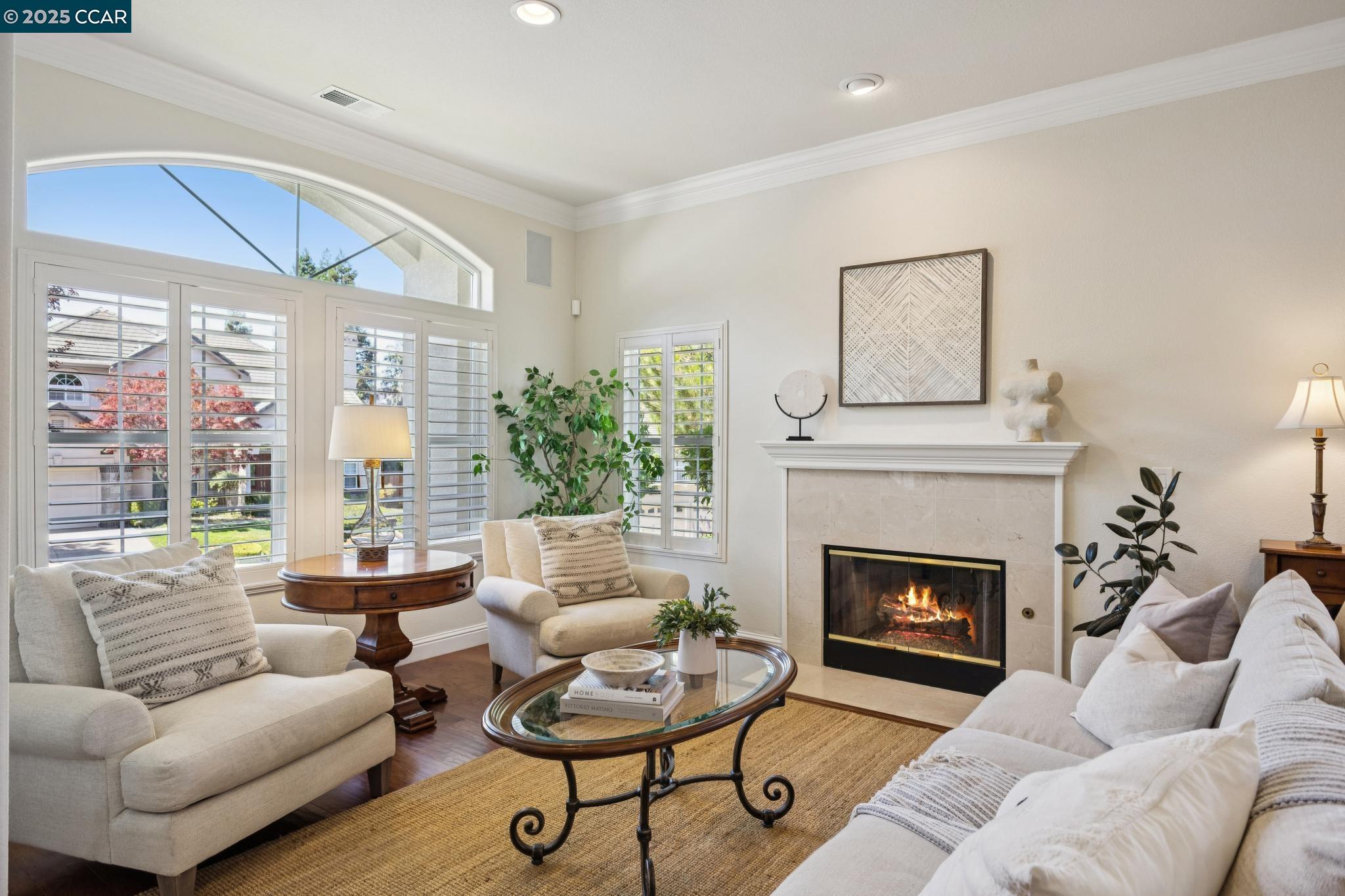 Detail Gallery Image 12 of 58 For 109 Forest Hill, Clayton,  CA 94517 - 3 Beds | 2/1 Baths