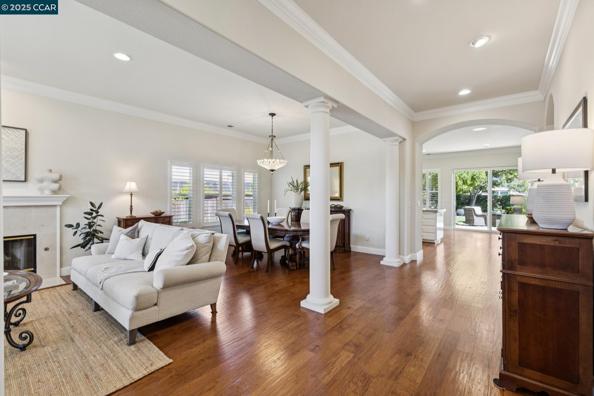 Detail Gallery Image 15 of 58 For 109 Forest Hill, Clayton,  CA 94517 - 3 Beds | 2/1 Baths