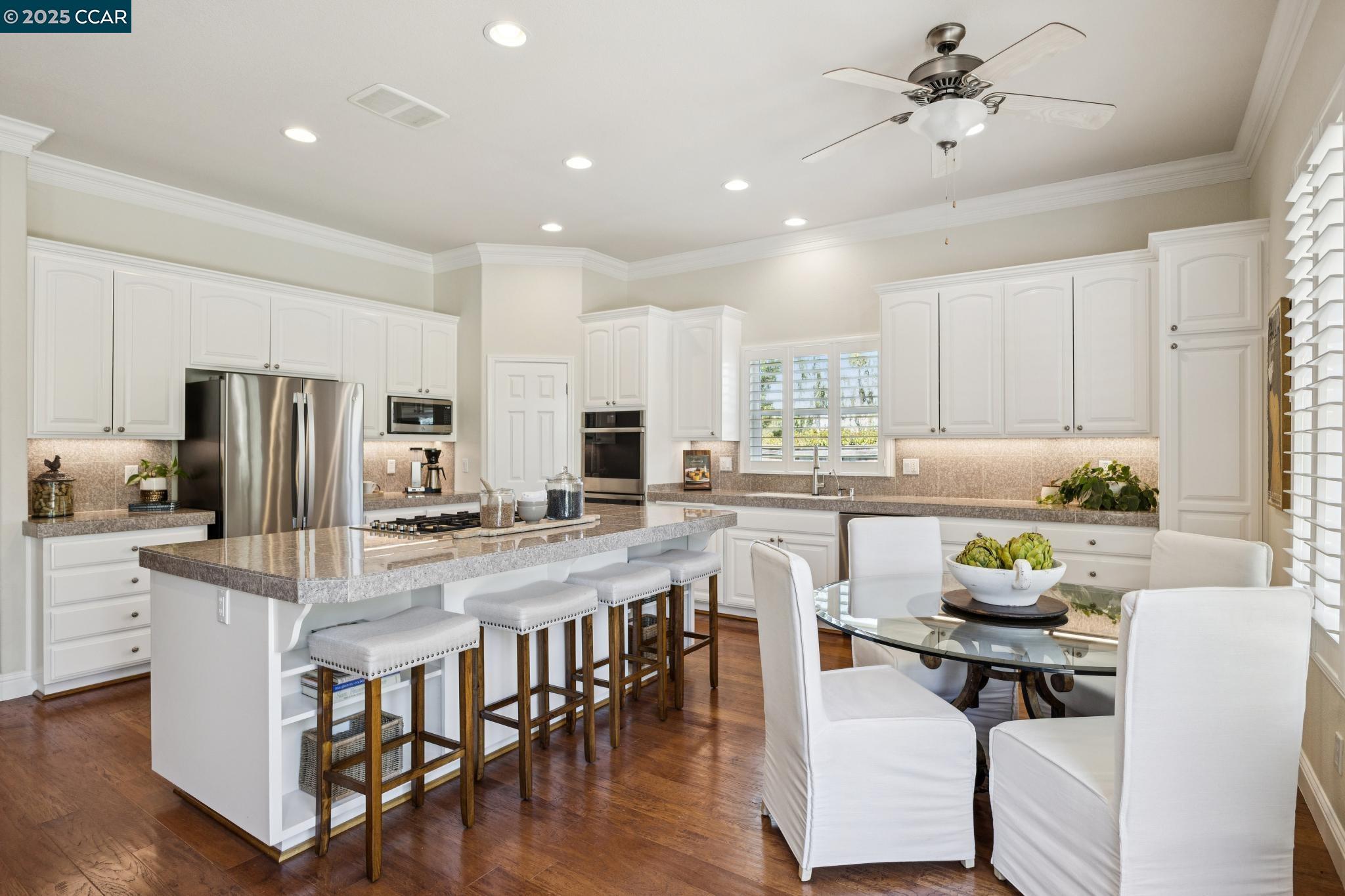 Detail Gallery Image 17 of 58 For 109 Forest Hill, Clayton,  CA 94517 - 3 Beds | 2/1 Baths