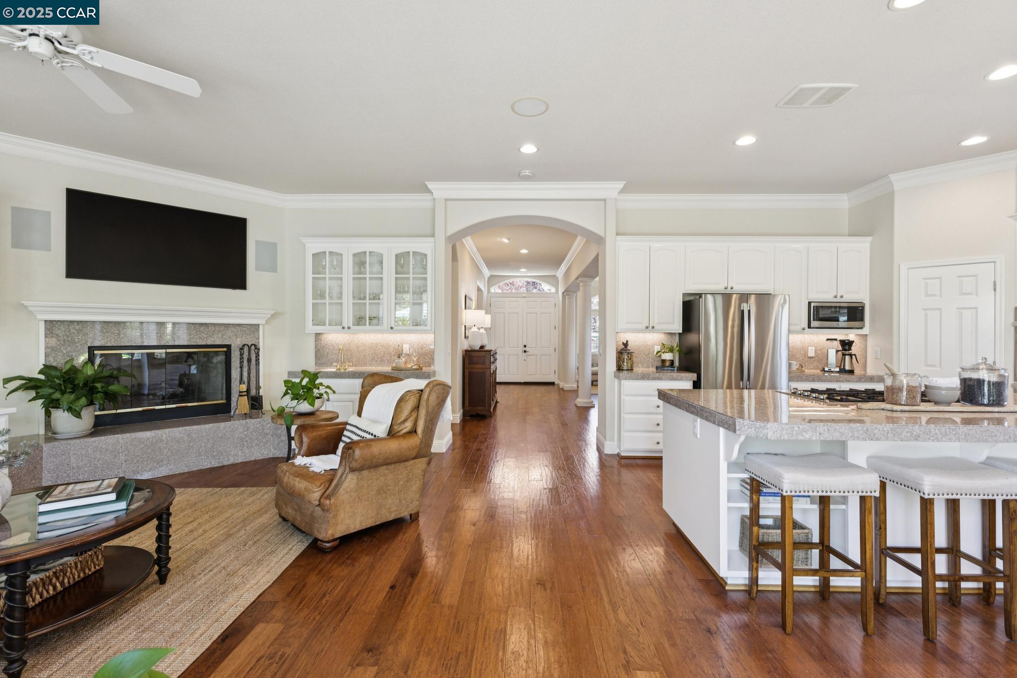 Detail Gallery Image 24 of 58 For 109 Forest Hill, Clayton,  CA 94517 - 3 Beds | 2/1 Baths