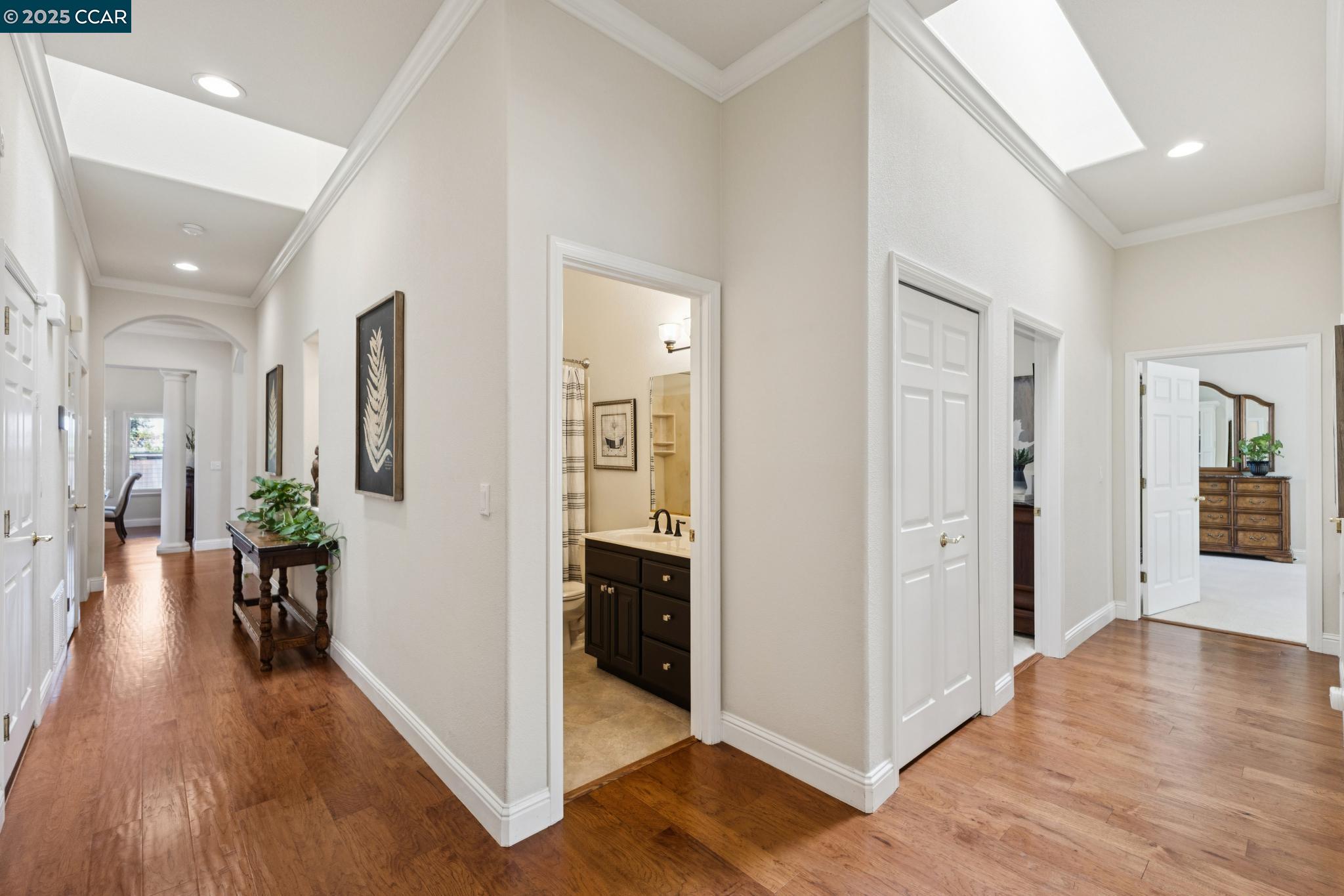 Detail Gallery Image 34 of 58 For 109 Forest Hill, Clayton,  CA 94517 - 3 Beds | 2/1 Baths