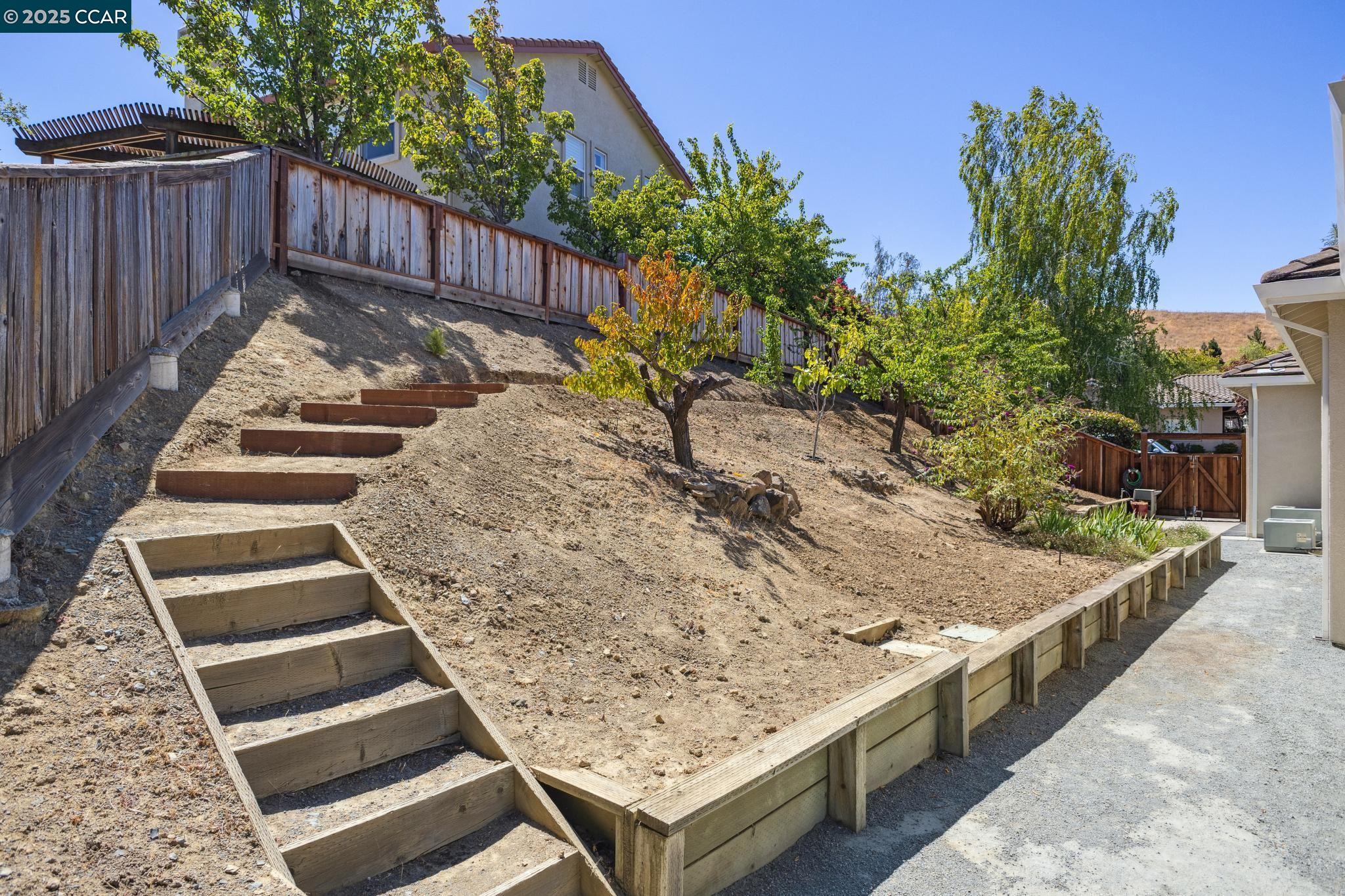 Detail Gallery Image 49 of 58 For 109 Forest Hill, Clayton,  CA 94517 - 3 Beds | 2/1 Baths