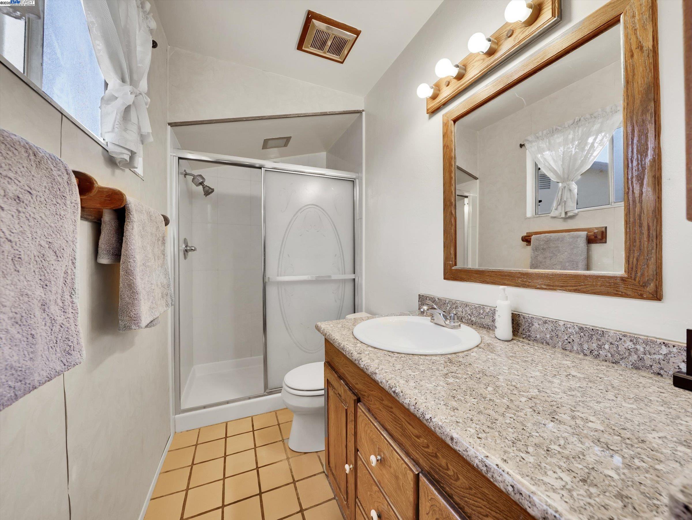Detail Gallery Image 21 of 27 For 3257 Lake Mead Ct, Fremont,  CA 94555 - 3 Beds | 2 Baths