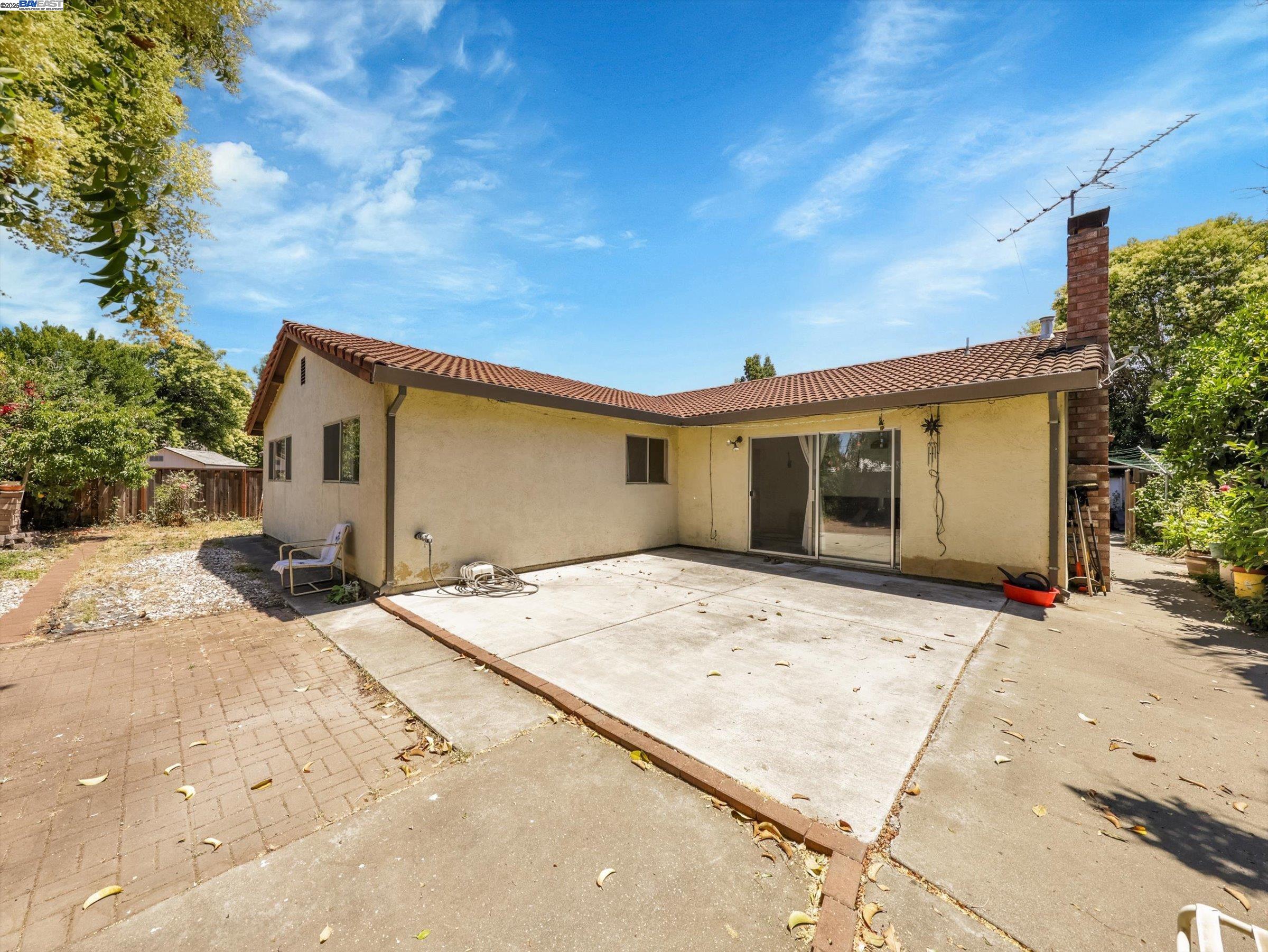 Detail Gallery Image 24 of 27 For 3257 Lake Mead Ct, Fremont,  CA 94555 - 3 Beds | 2 Baths