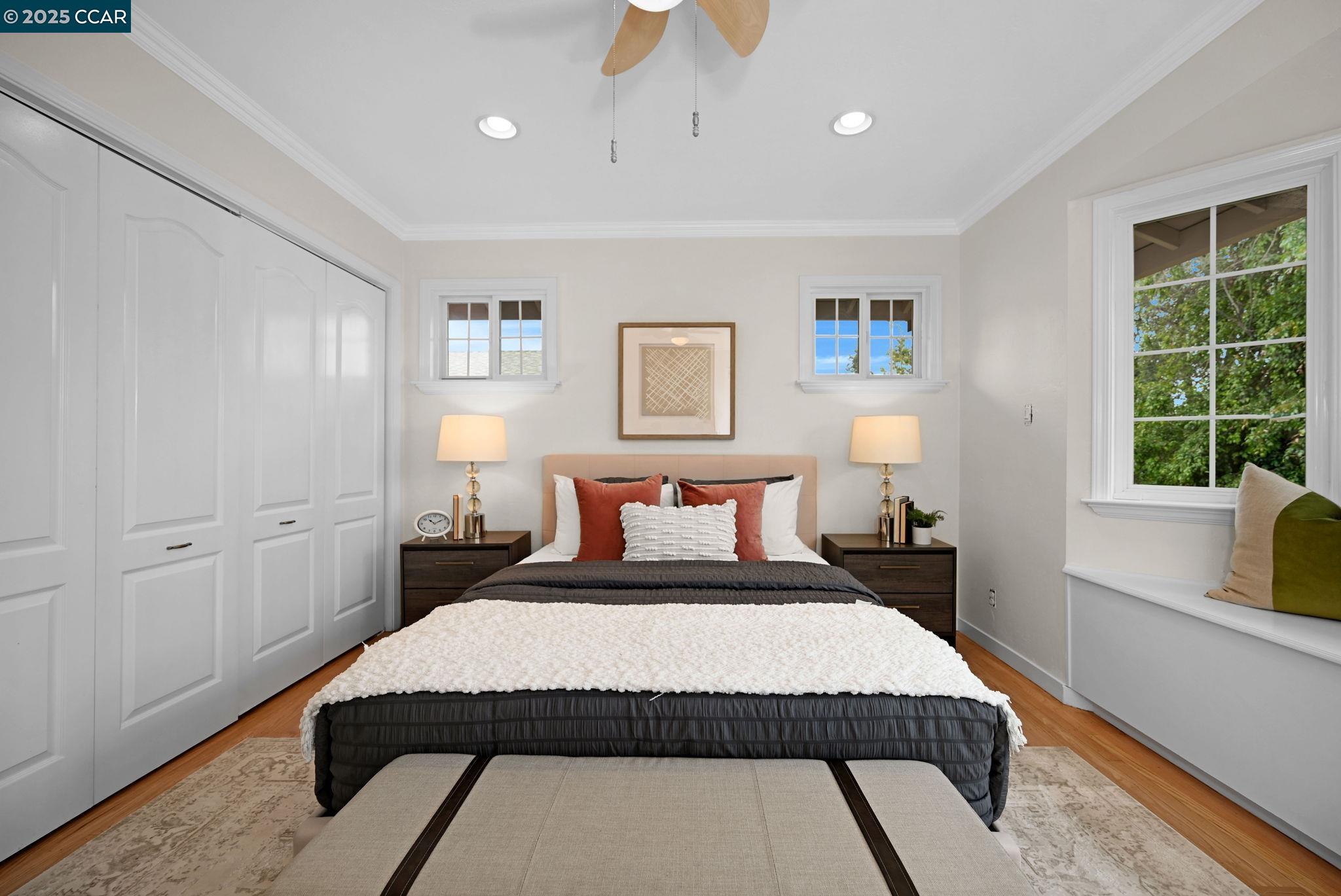 Detail Gallery Image 15 of 30 For 16063 Berkshire Dr, Castro Valley,  CA 94578 - 3 Beds | 2 Baths