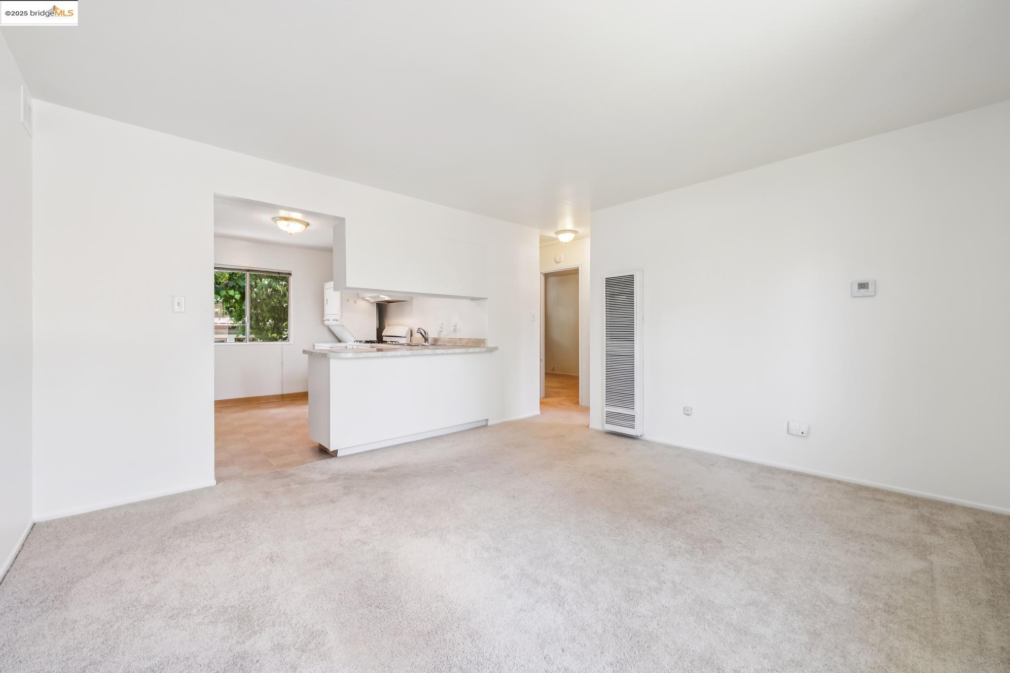 Detail Gallery Image 27 of 39 For 6456 Hillegass Ave, Oakland,  CA 94618 - – Beds | – Baths
