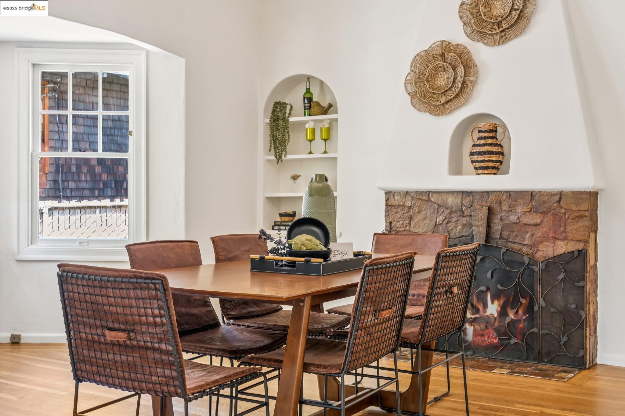 Detail Gallery Image 8 of 39 For 6456 Hillegass Ave, Oakland,  CA 94618 - – Beds | – Baths