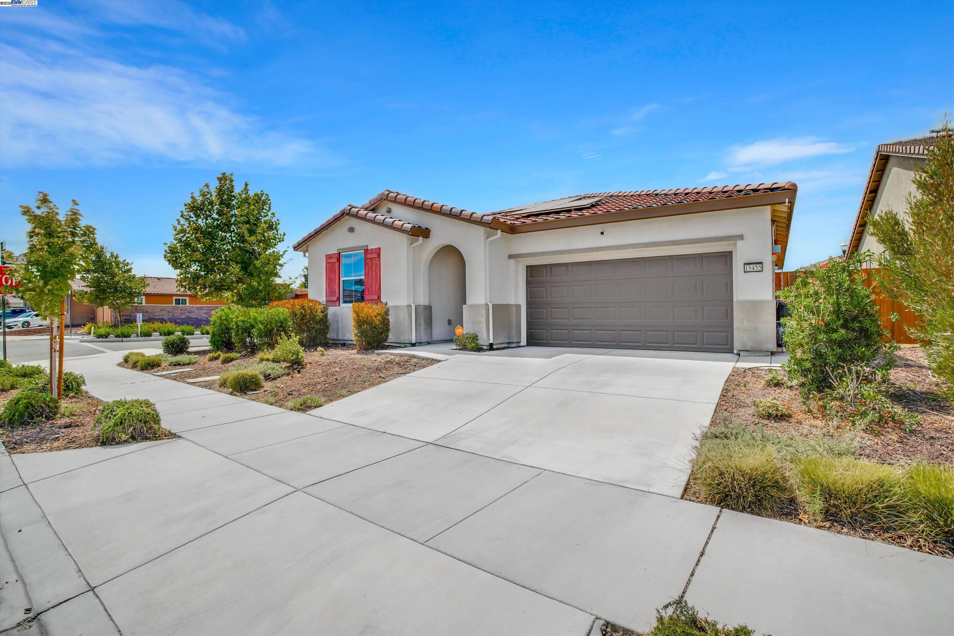 Detail Gallery Image 28 of 39 For 15455 Folktale Way, Lathrop,  CA 95330 - 3 Beds | 2 Baths