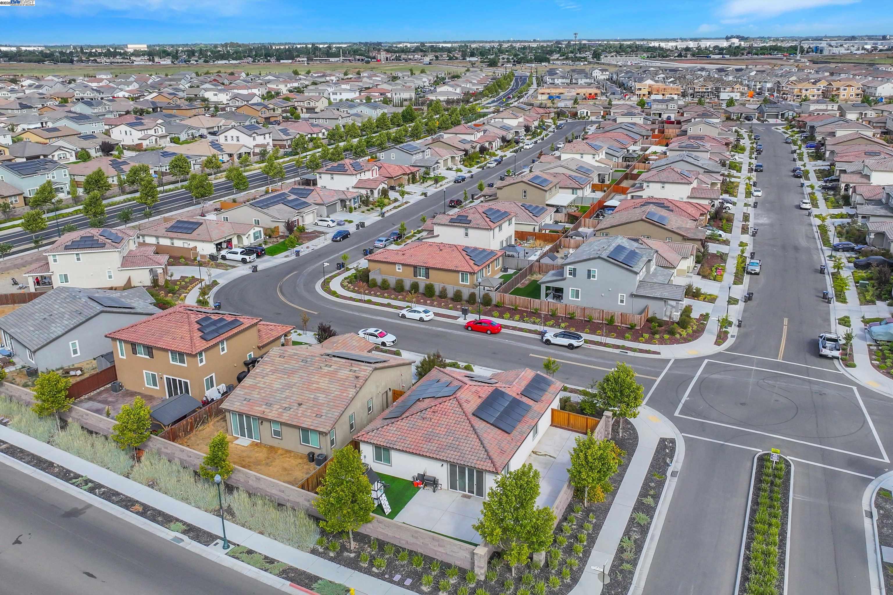 Detail Gallery Image 34 of 39 For 15455 Folktale Way, Lathrop,  CA 95330 - 3 Beds | 2 Baths