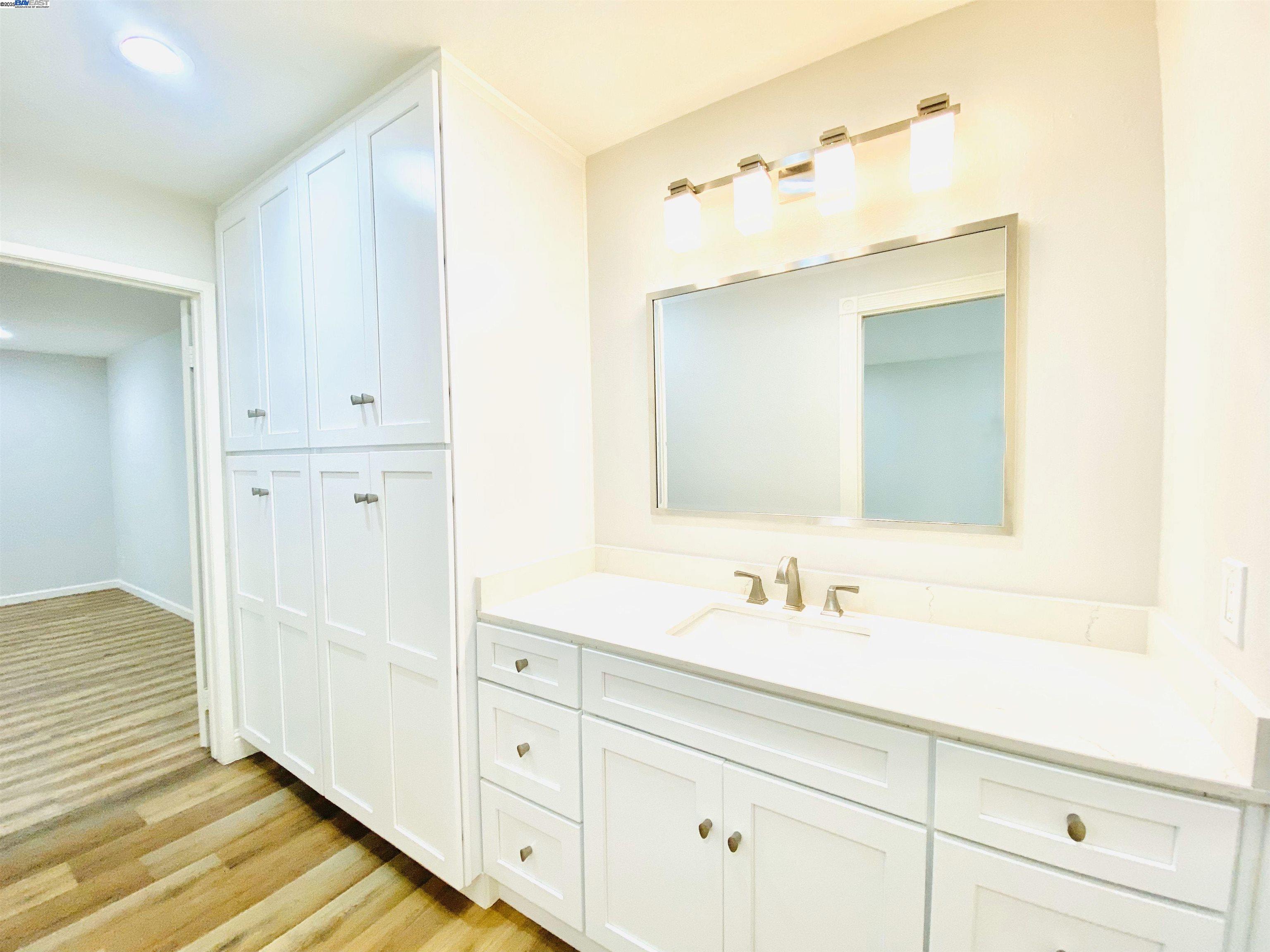 Photo #17: 41106057 Listing: Photo #17