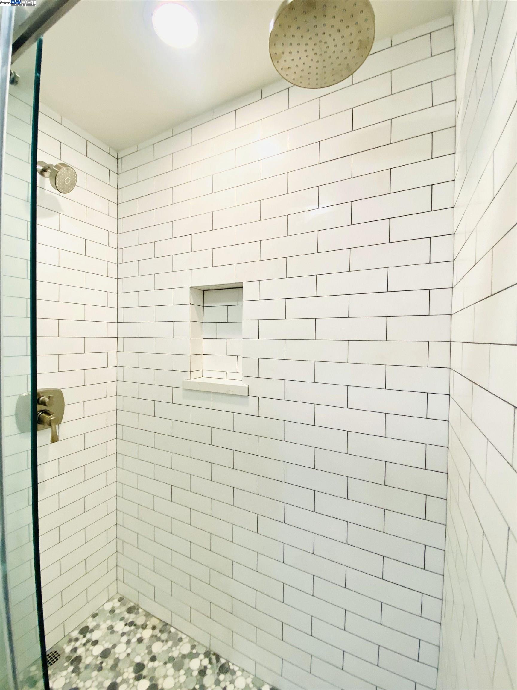 Photo #46: 41106057 Listing: Photo #46