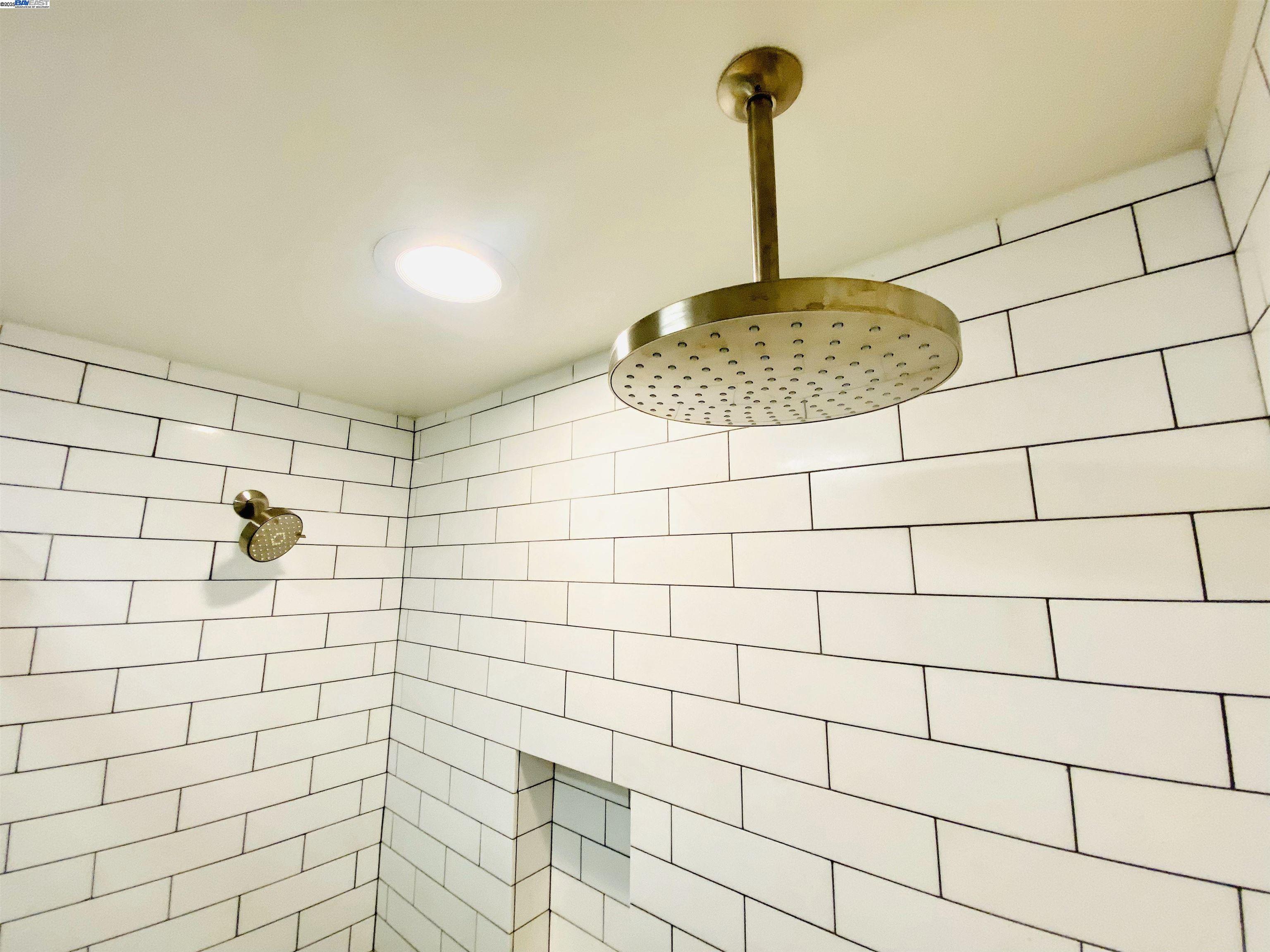 Photo #6: 41106057 Listing 