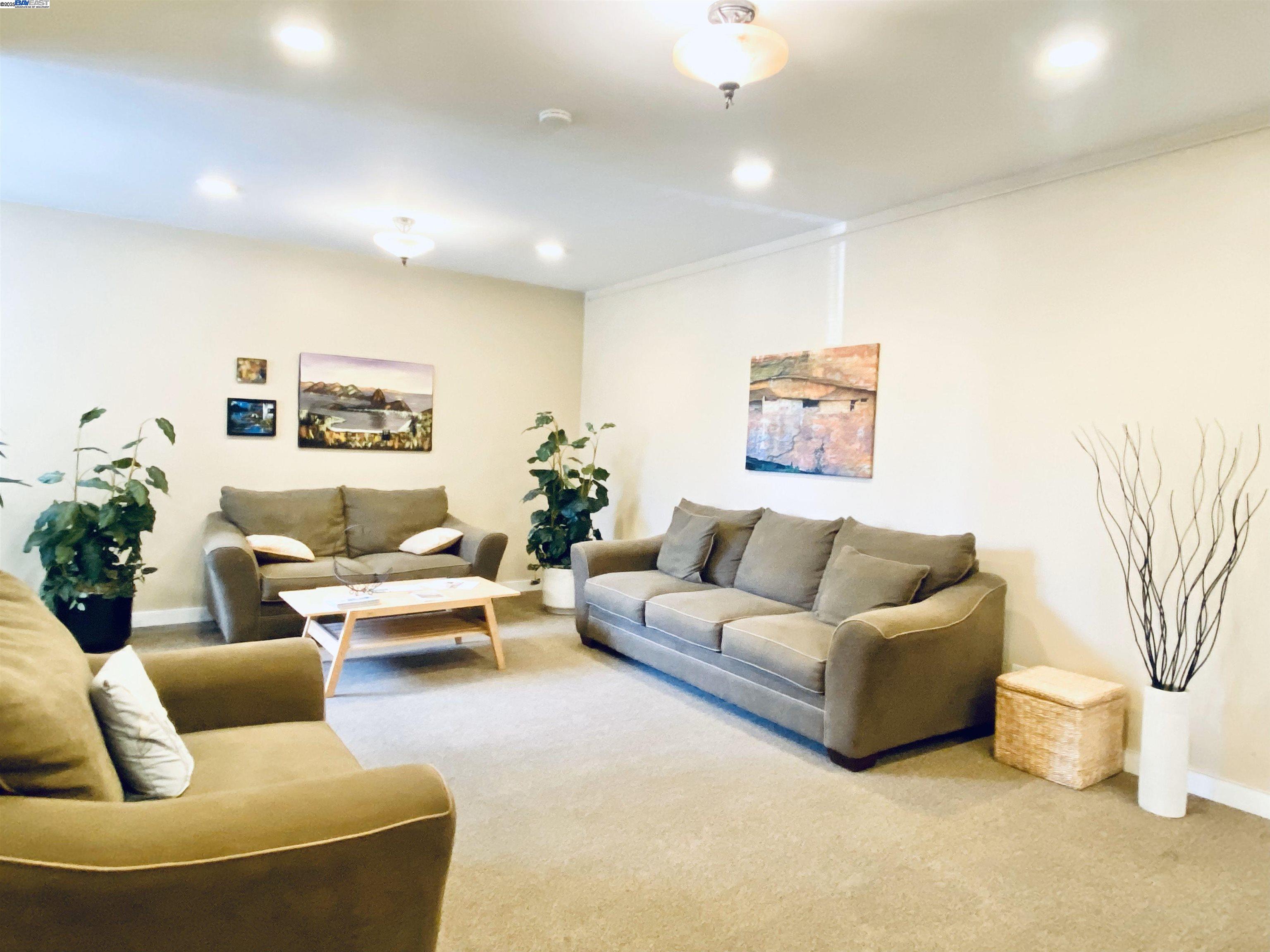 Photo #52: 41106057 Listing: Photo #52