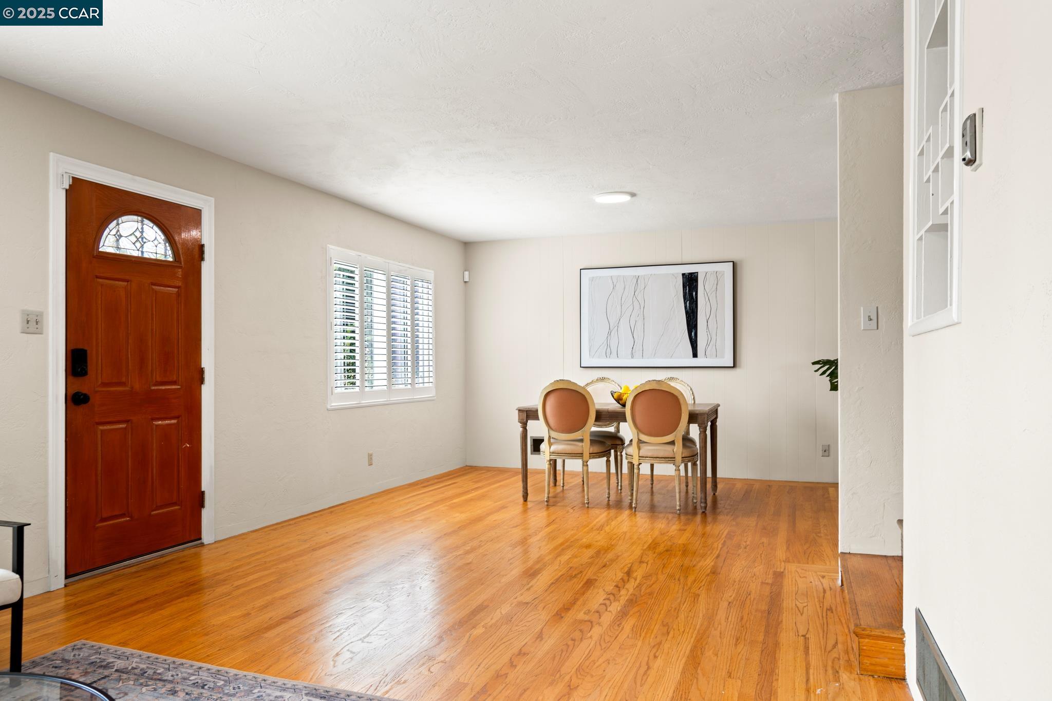 Photo #8: 41106058 Listing: Photo #8