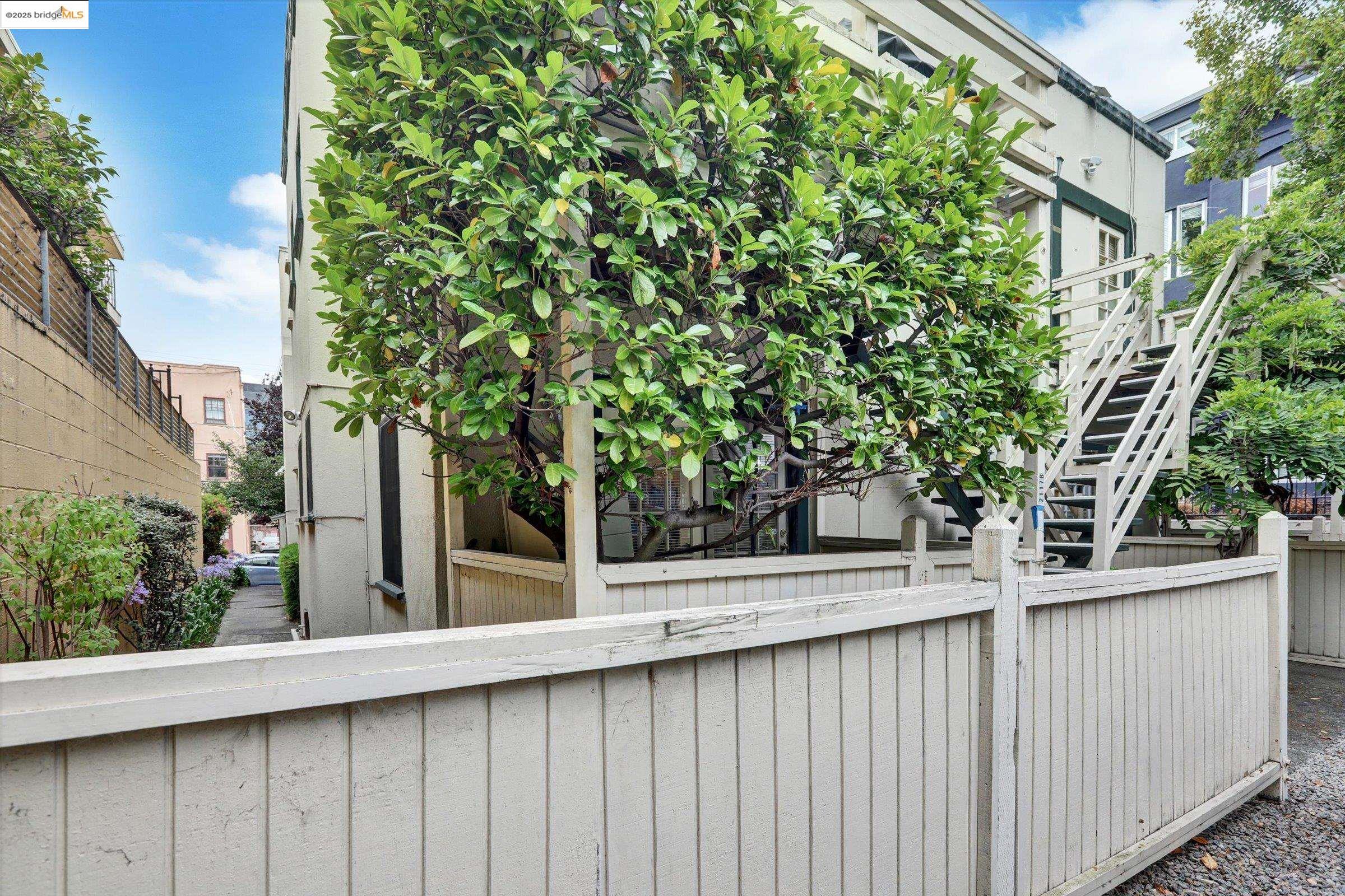 Photo #11: 41106059 Listing: Photo #11