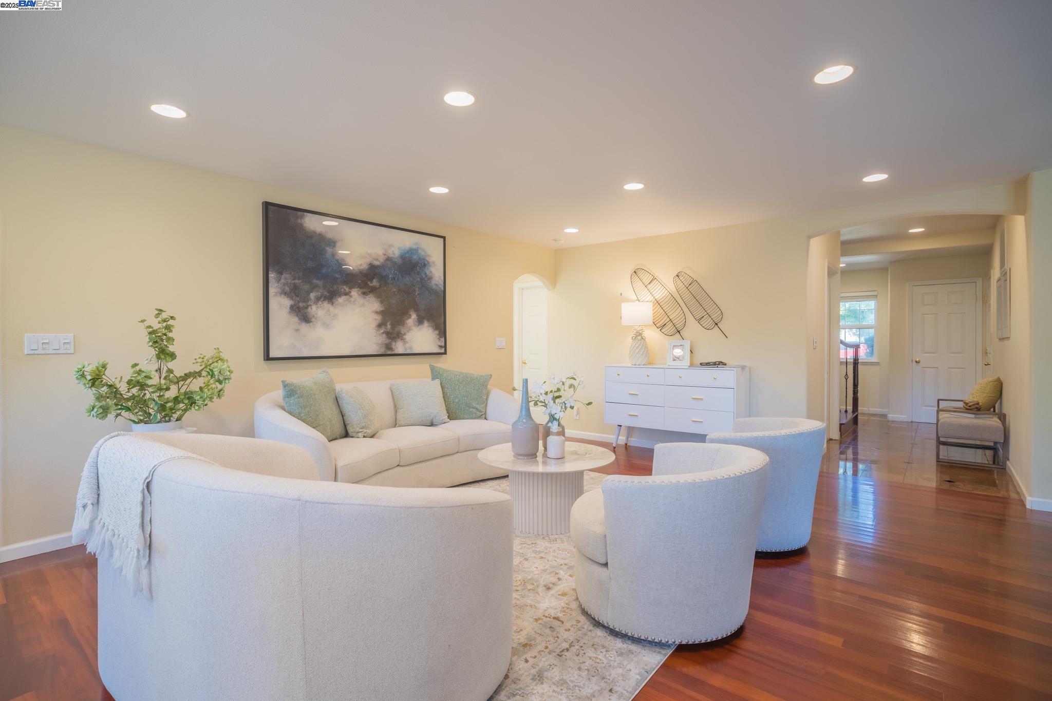 Detail Gallery Image 13 of 60 For 42001 via San Gabriel, Fremont,  CA 94539 - 5 Beds | 3 Baths
