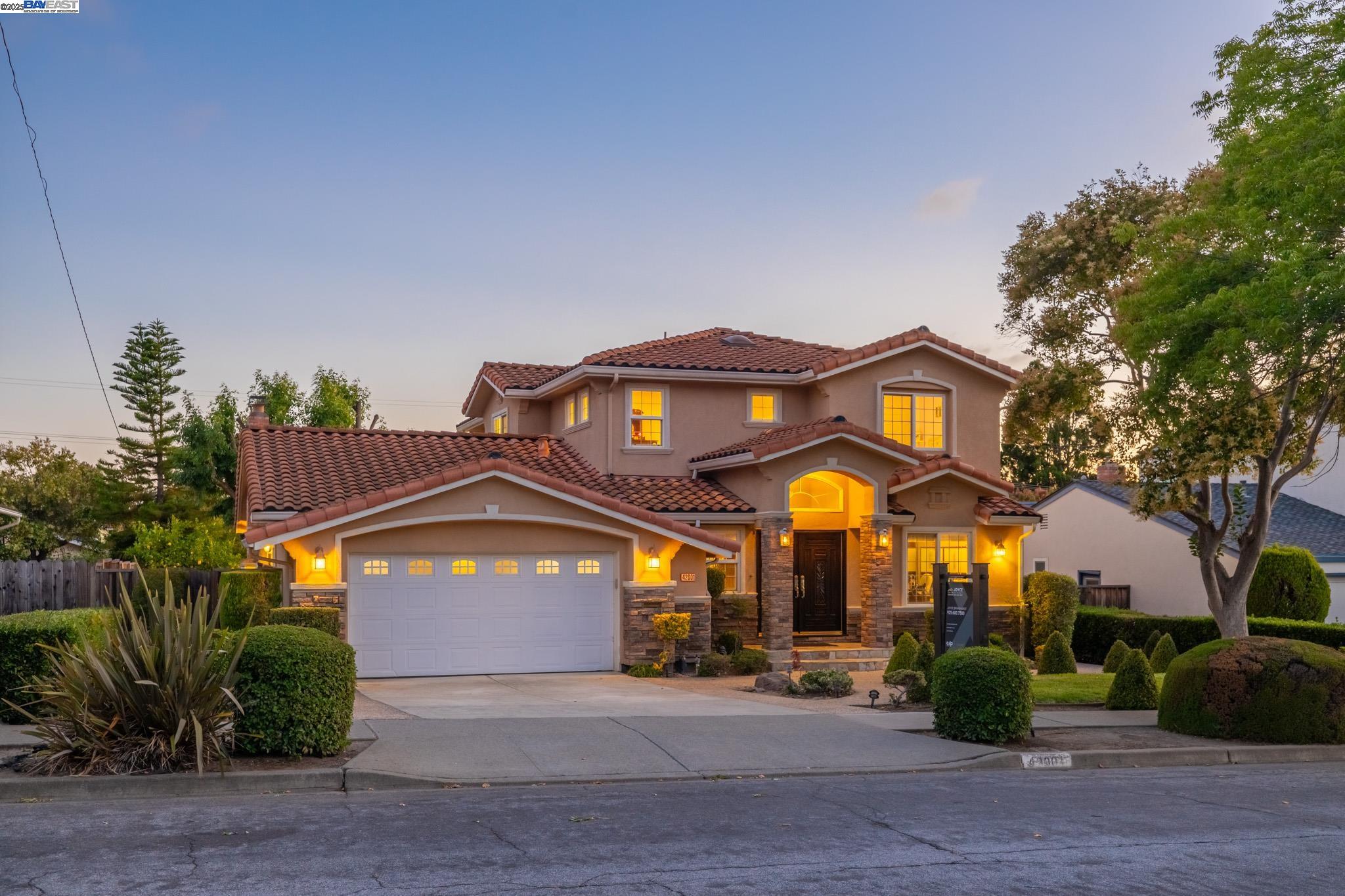 Detail Gallery Image 4 of 60 For 42001 via San Gabriel, Fremont,  CA 94539 - 5 Beds | 3 Baths