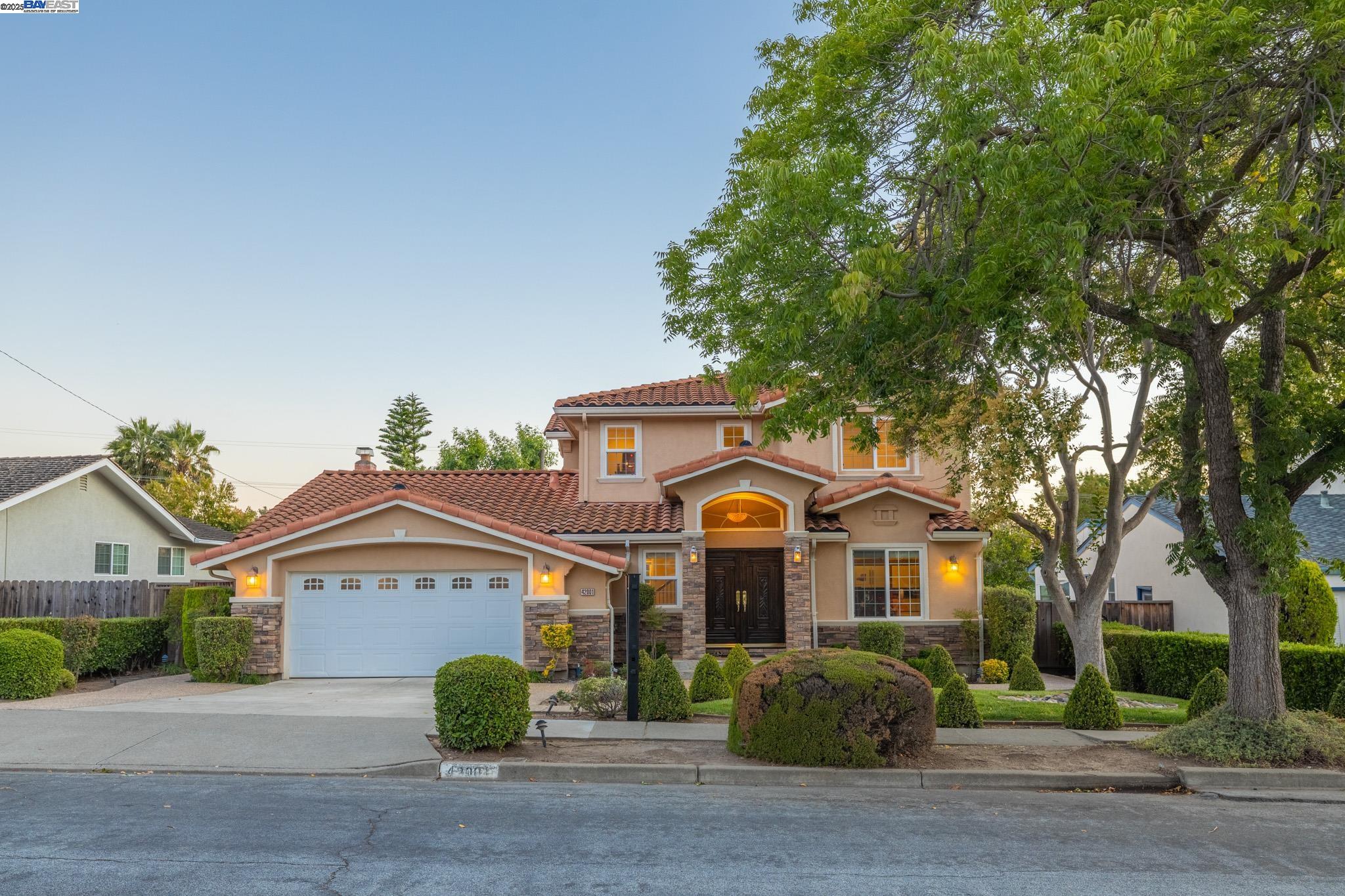 Detail Gallery Image 5 of 60 For 42001 via San Gabriel, Fremont,  CA 94539 - 5 Beds | 3 Baths