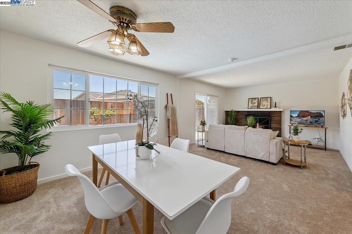 35210 Santiago St, Fremont, California 94536, 4 Bedrooms Bedrooms, 8 Rooms Rooms,2 BathroomsBathrooms,Residential,For Sale,35210 Santiago St,41106064