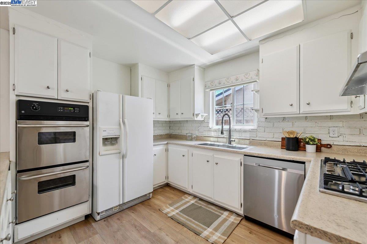 35210 Santiago St, Fremont, California 94536, 4 Bedrooms Bedrooms, 8 Rooms Rooms,2 BathroomsBathrooms,Residential,For Sale,35210 Santiago St,41106064