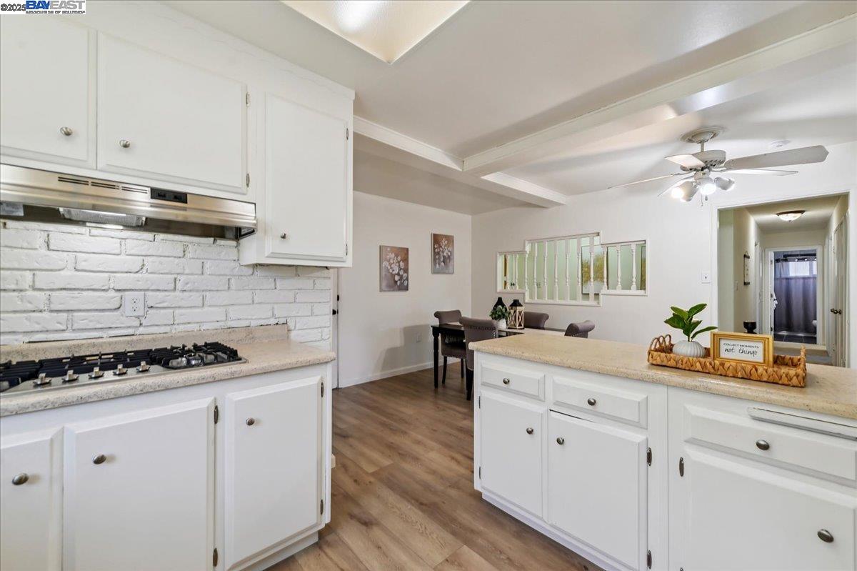 35210 Santiago St, Fremont, California 94536, 4 Bedrooms Bedrooms, 8 Rooms Rooms,2 BathroomsBathrooms,Residential,For Sale,35210 Santiago St,41106064