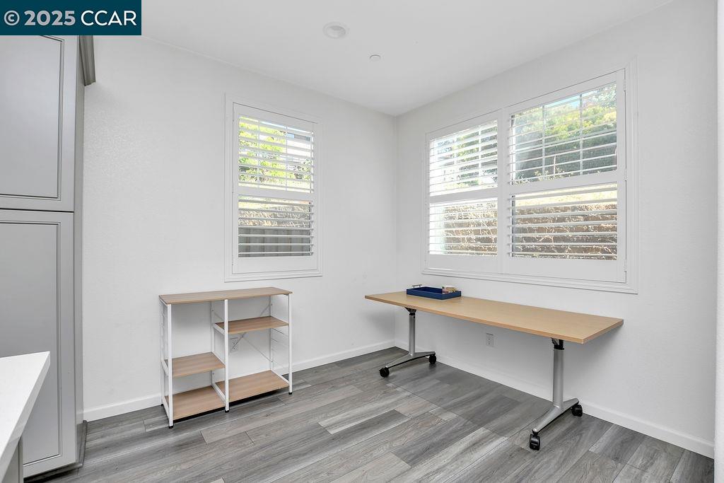 Detail Gallery Image 15 of 38 For 476 Colina Way, El Sobrante,  CA 94803 - 3 Beds | 2/1 Baths