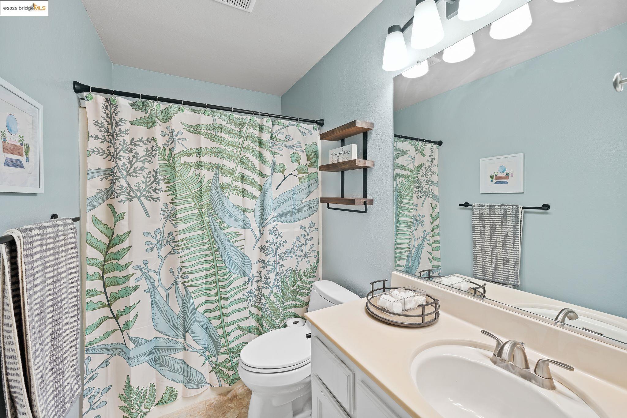 Detail Gallery Image 28 of 37 For 2256 Camborne Dr, Modesto,  CA 95356 - 2 Beds | 2 Baths