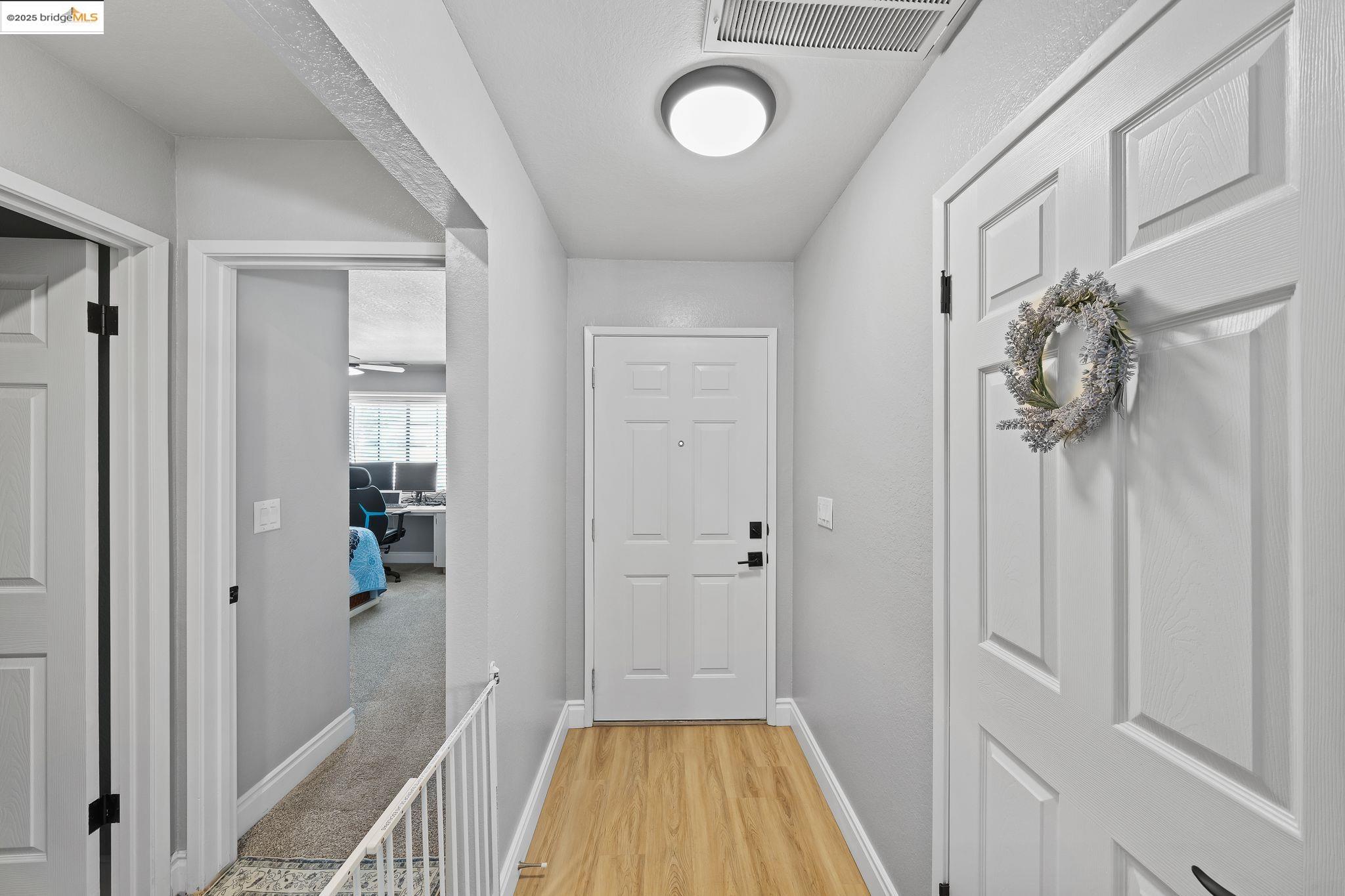 Detail Gallery Image 7 of 37 For 2256 Camborne Dr, Modesto,  CA 95356 - 2 Beds | 2 Baths