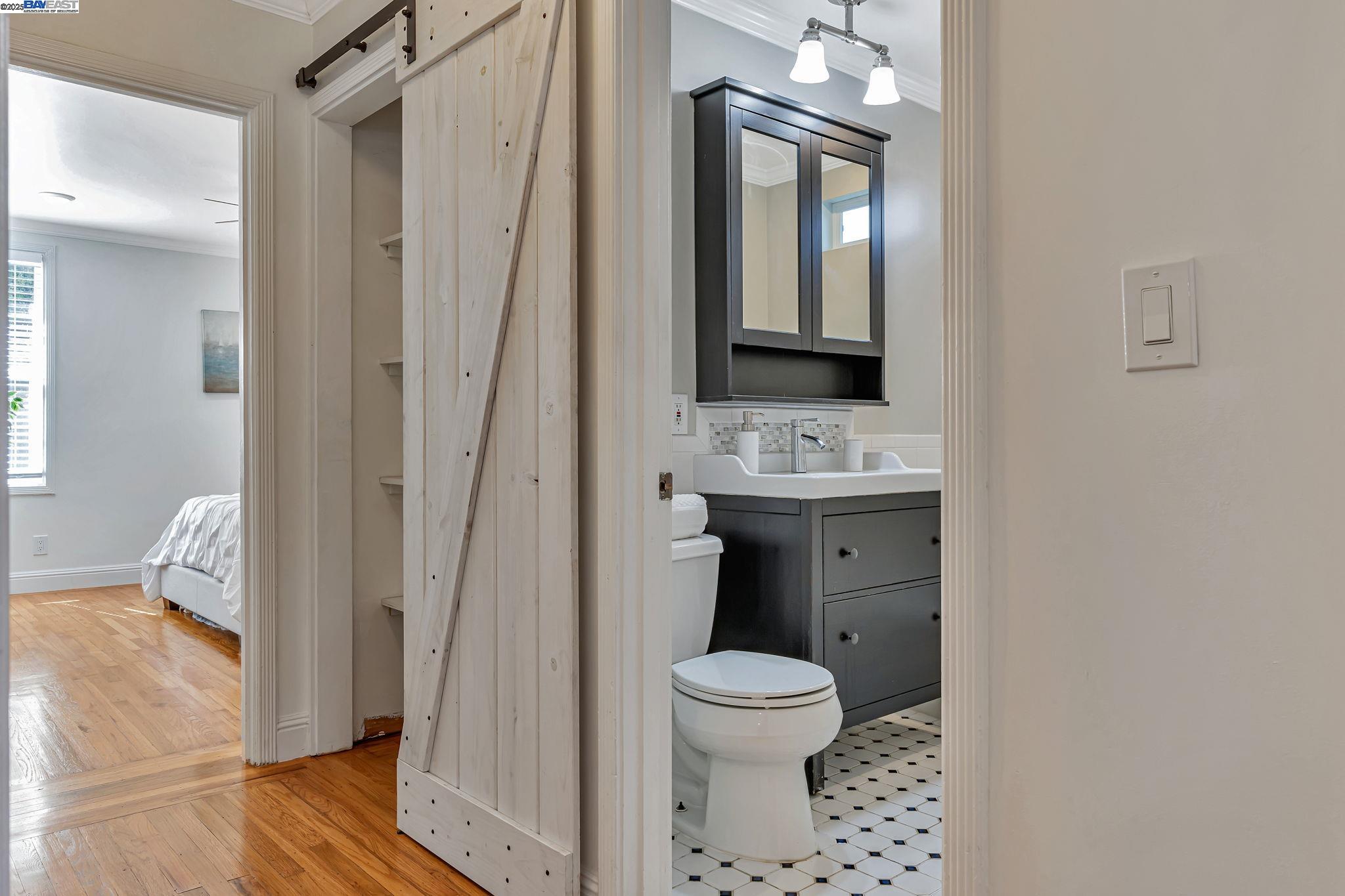 Detail Gallery Image 21 of 28 For 820 9th Ave, Redwood City,  CA 94063 - 2 Beds | 1 Baths