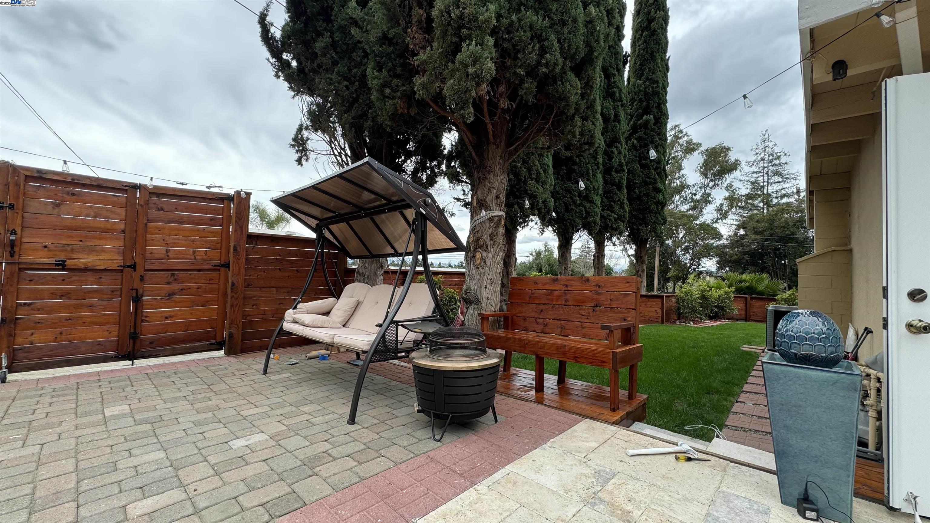 Detail Gallery Image 20 of 41 For 38526 Canyon Heights Drive, Fremont,  CA 94536 - 3 Beds | 2 Baths