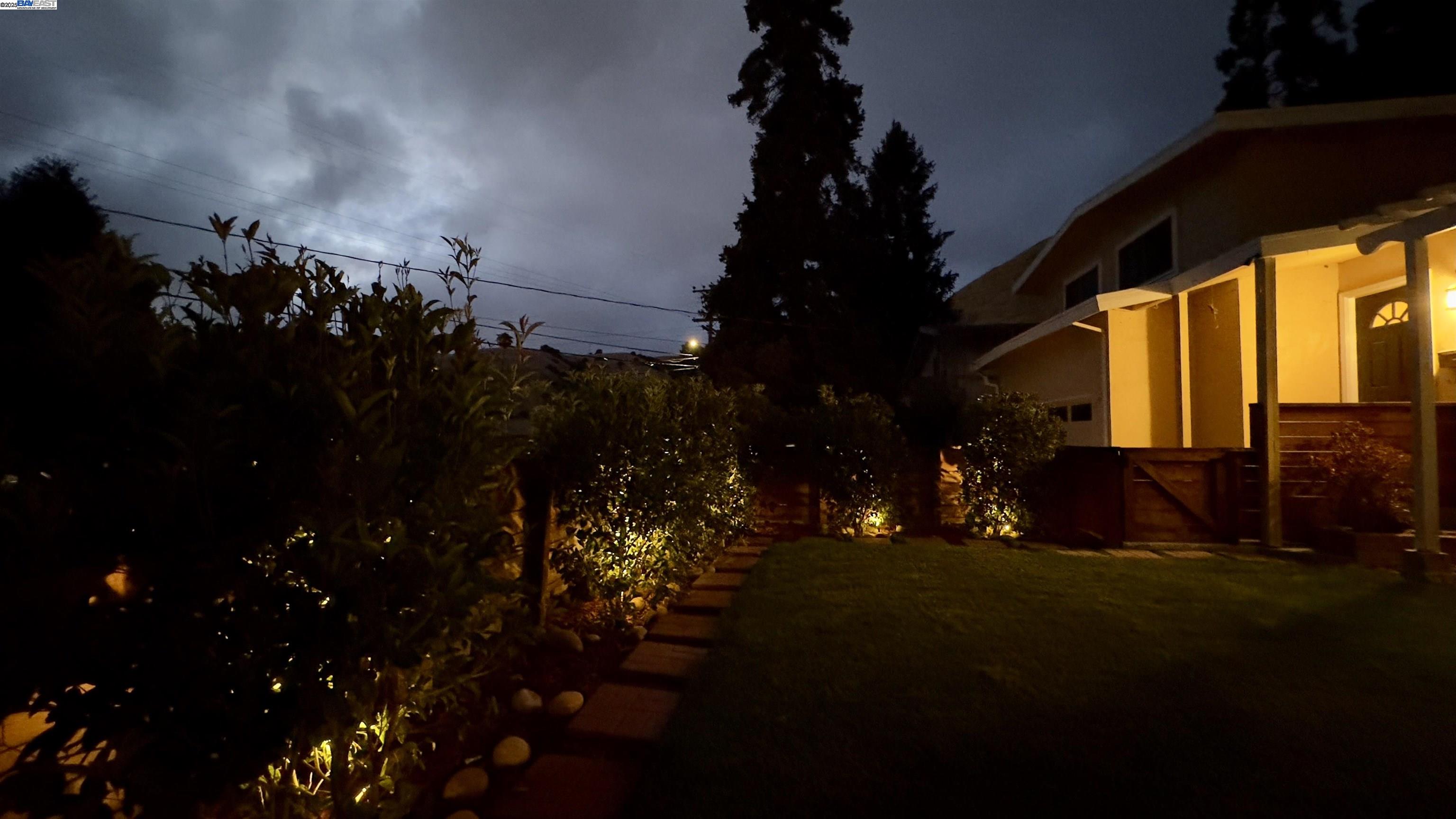 Detail Gallery Image 36 of 41 For 38526 Canyon Heights Drive, Fremont,  CA 94536 - 3 Beds | 2 Baths