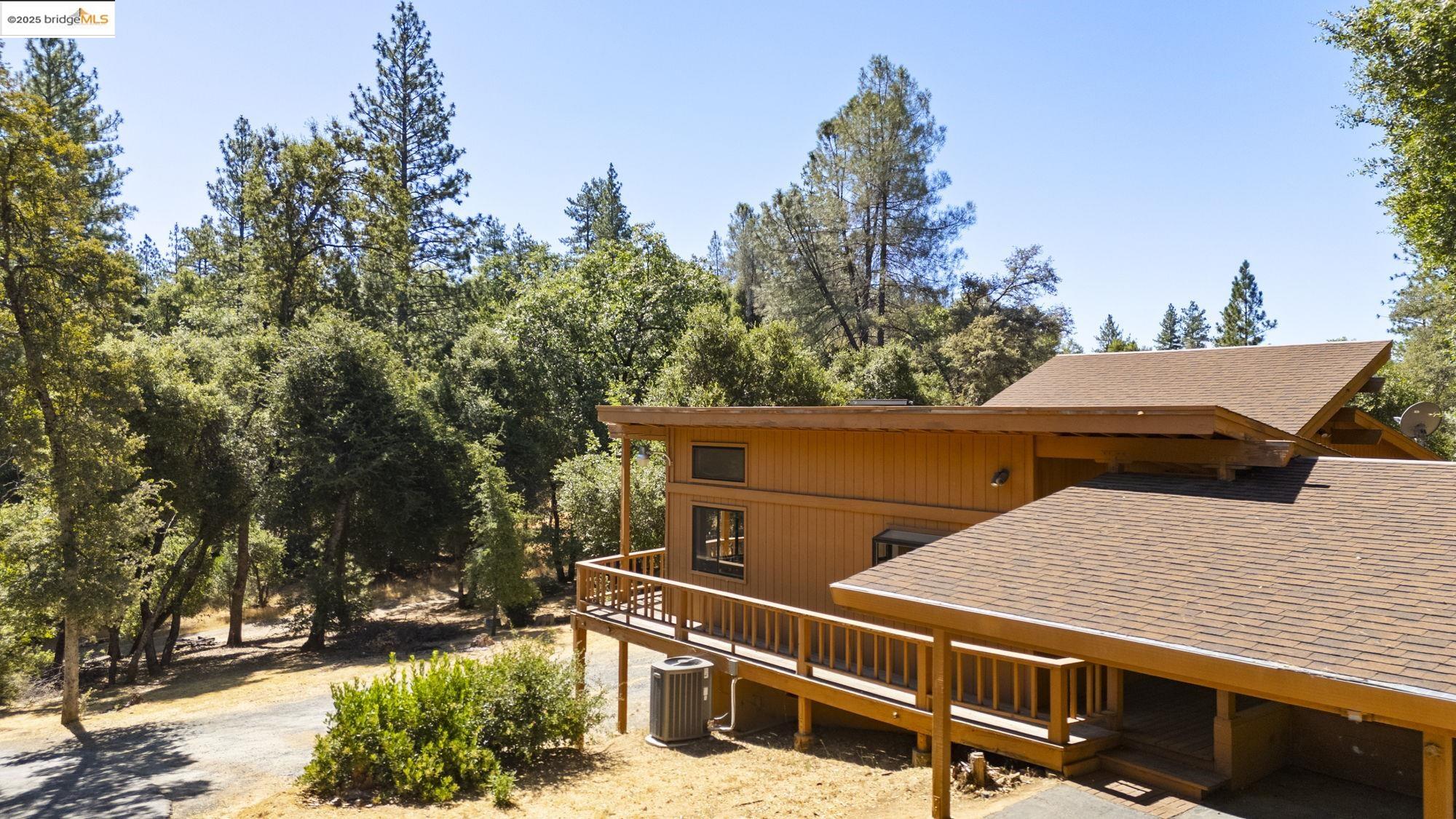 Detail Gallery Image 1 of 1 For 20626 Maranatha Rd., Tuolumne,  CA 95379 - 4 Beds | 2 Baths